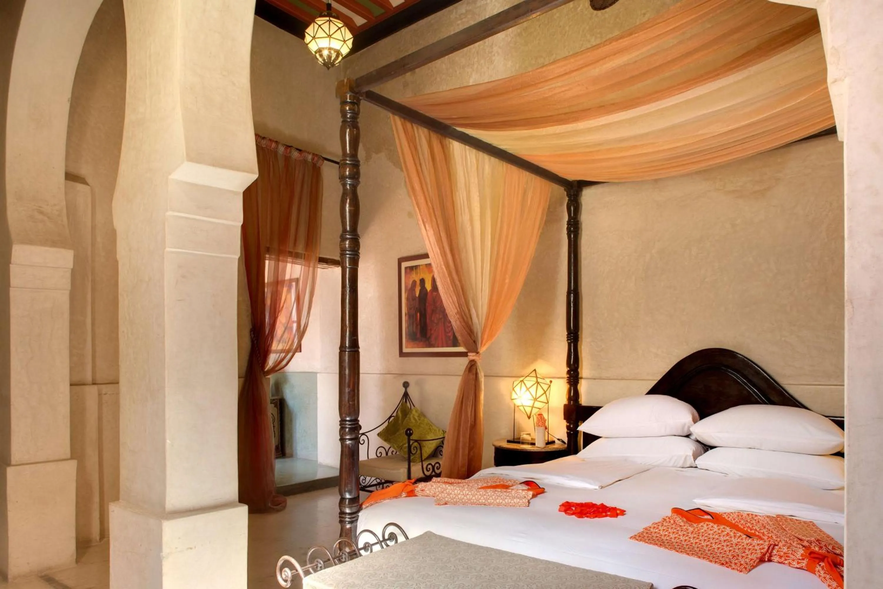 Photo of the whole room, Bed in Marrakech Riads, Angsana Heritage Collection