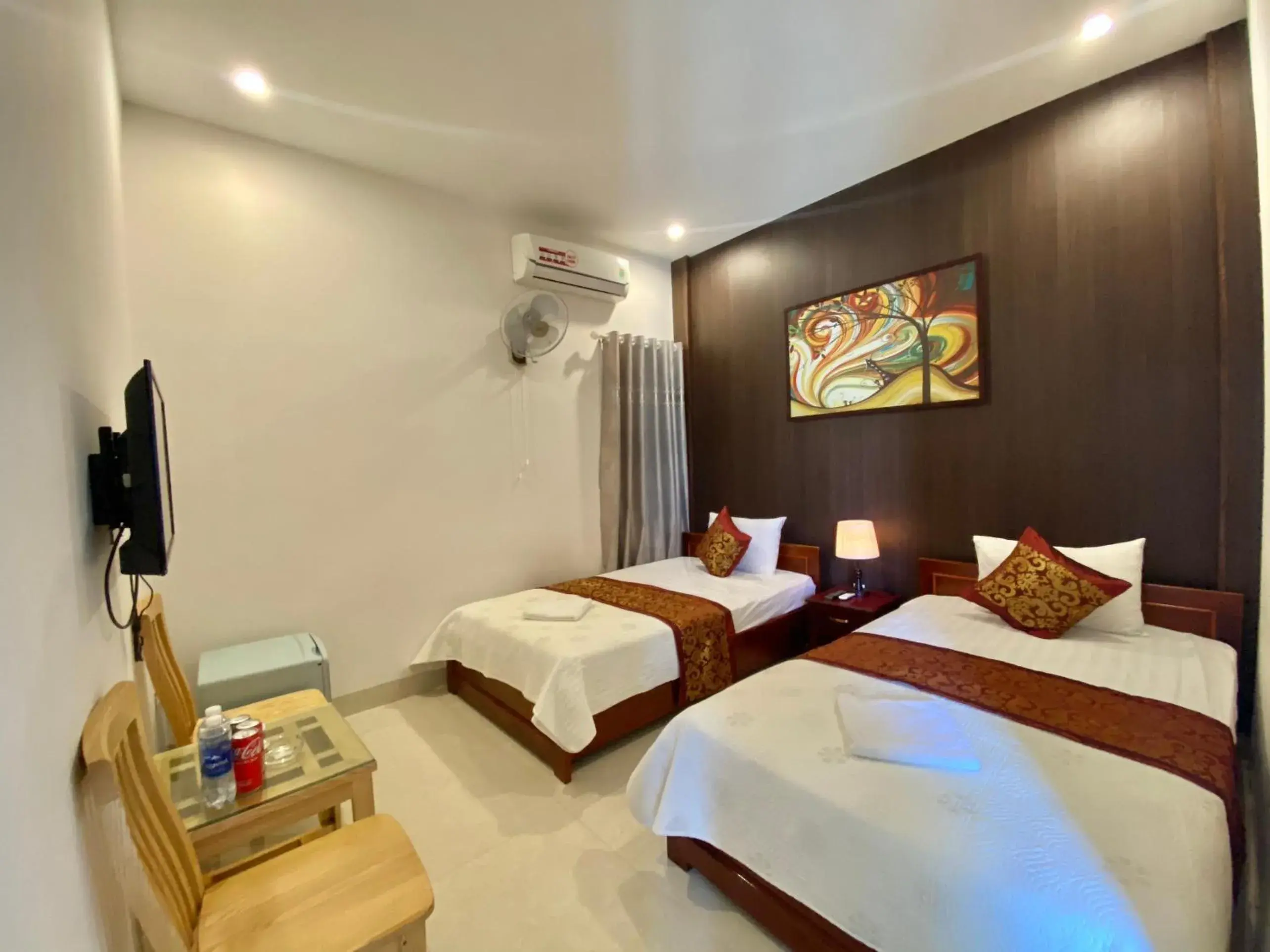 Bed in Hoàng Ngân Hotel Phú Yên Bed in Hoàng Ngân Hotel Phú Yên