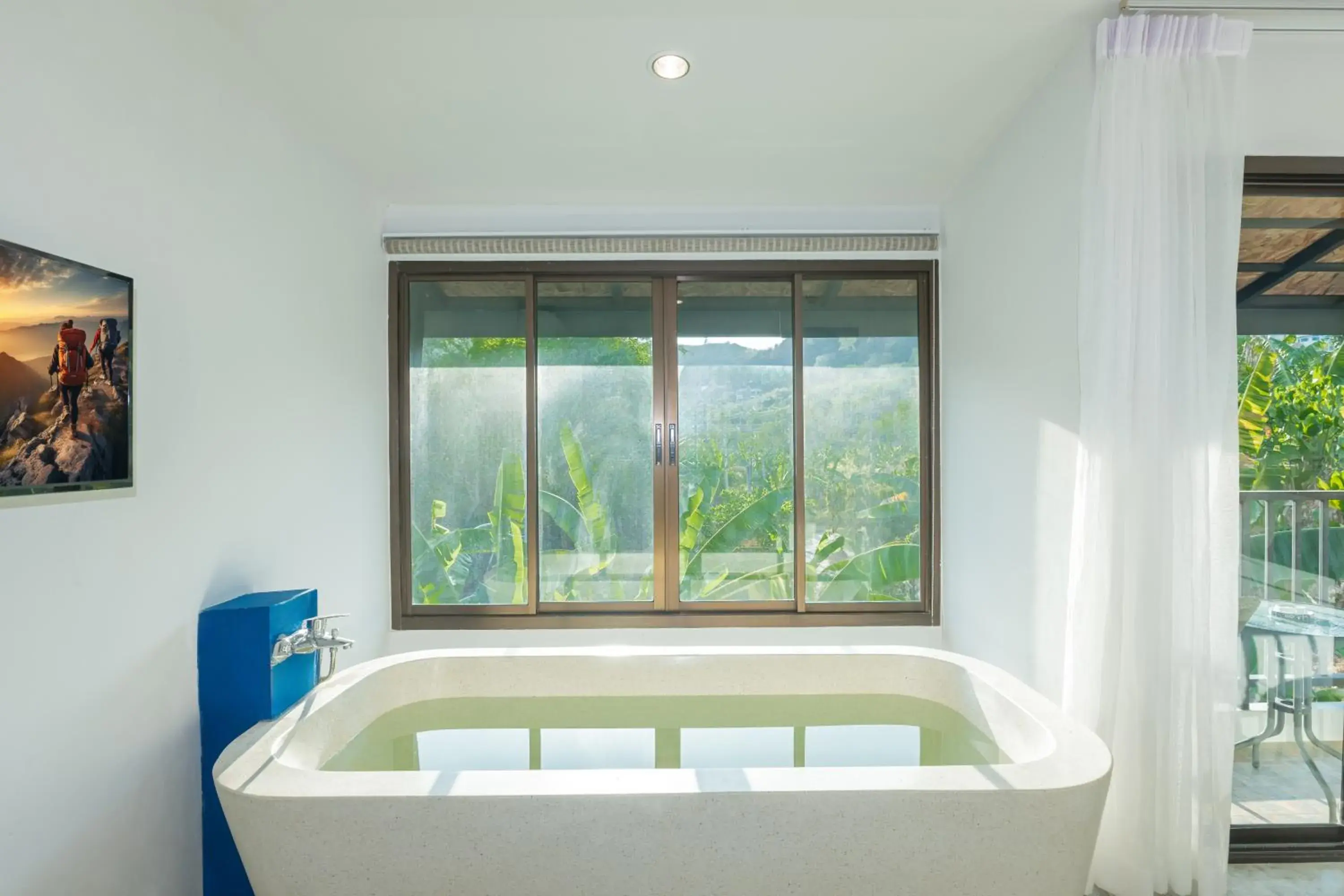 Double Room with Mountain View in Kraam Silhouette Hotel and Cafe Phuket- Chalong pier Hotel Double Room with Mountain View in Kraam Silhouette Hotel and Cafe Phuket- Chalong pier Hotel