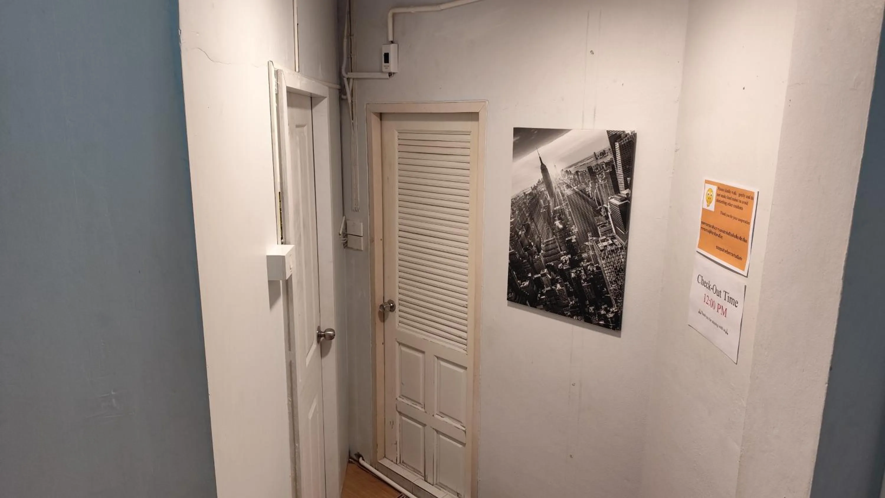 Bathroom in Doodle Lodge Bangkok