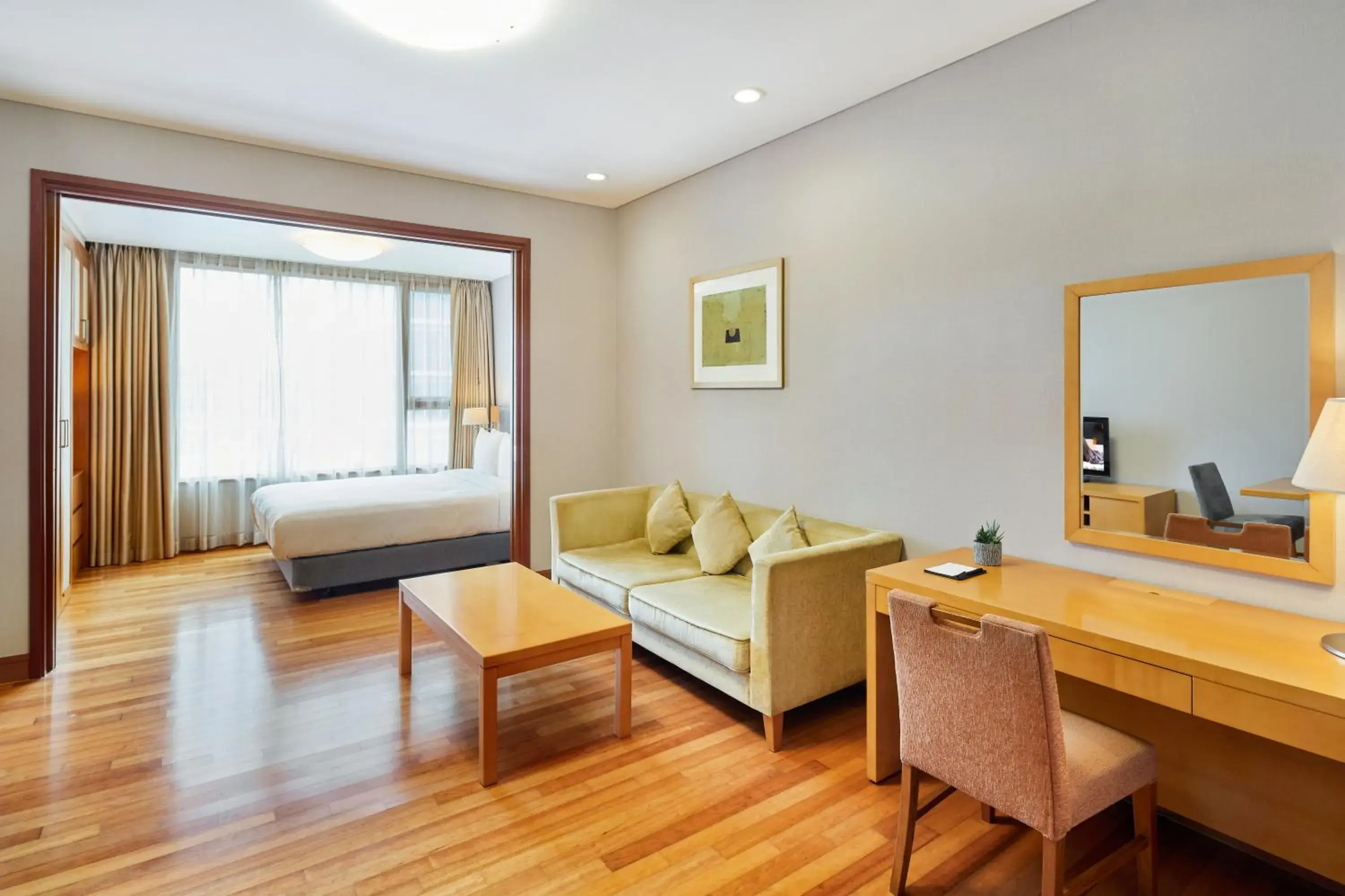 Deluxe One-Bedroom Suite in Somerset Palace Seoul Deluxe One-Bedroom Suite in Somerset Palace Seoul
