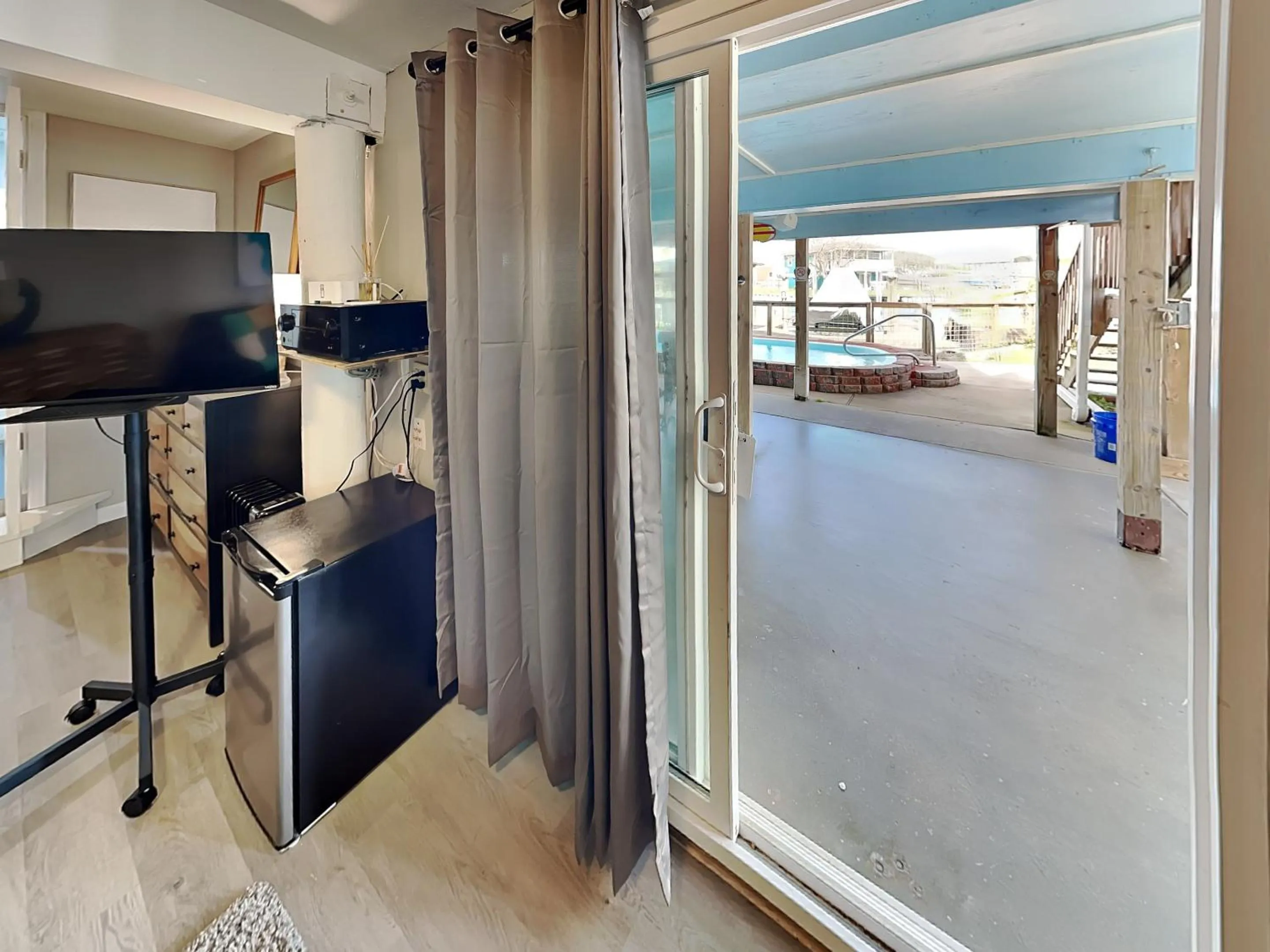 Property building in Hook, Wine & Sinker