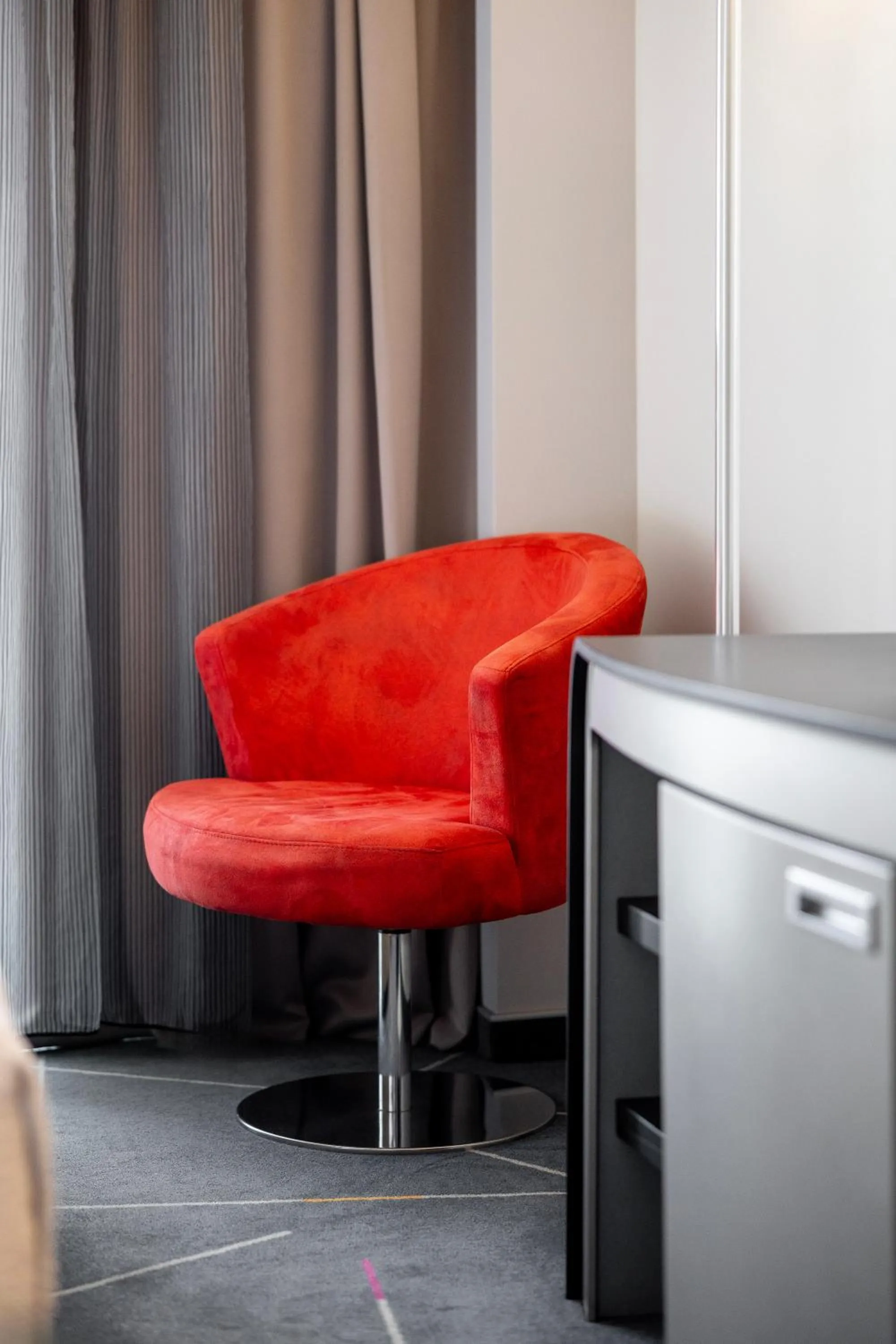 Seating area in Nobel Zira Hotel