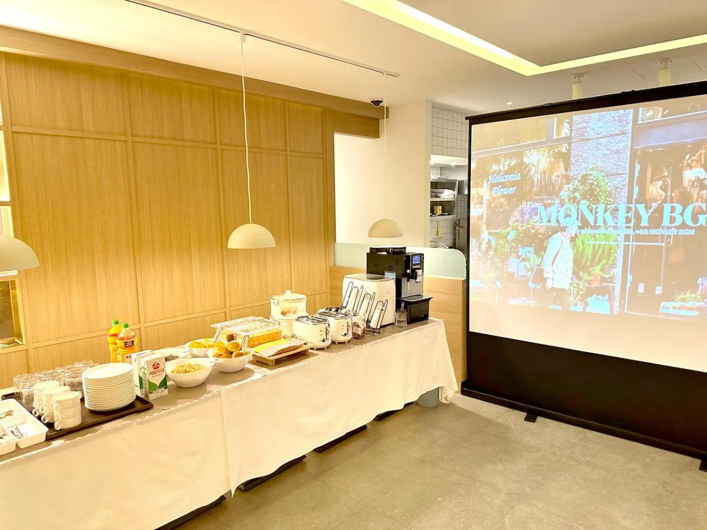 Y Collection by Unboundi Gyeongju