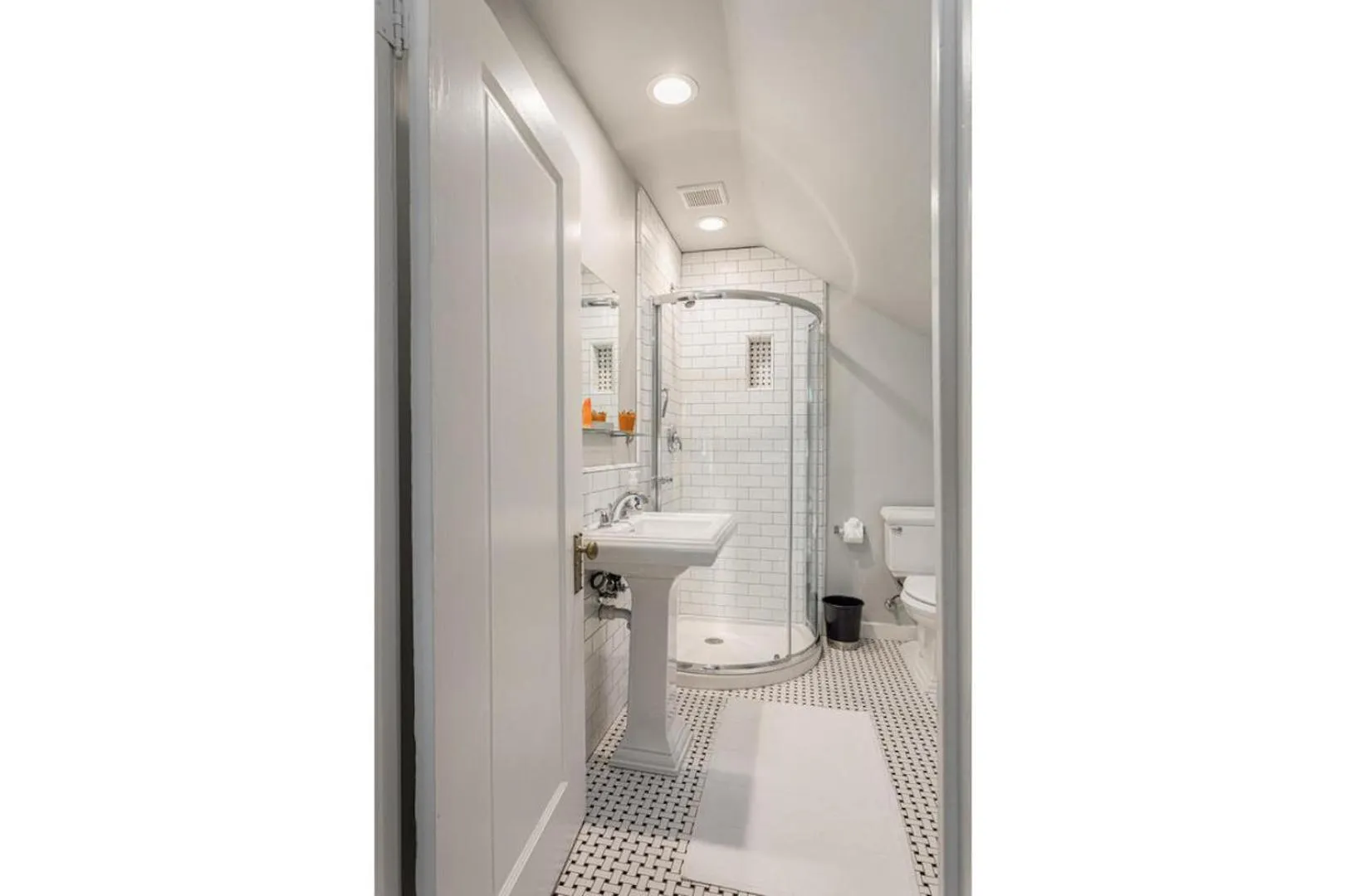 Bathroom in Family Laundry & Spa