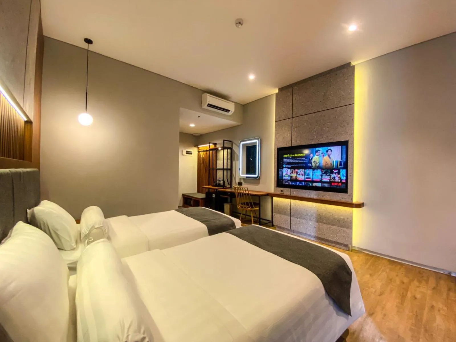 Bedroom, Bed in Nata Azana Hotel Solo