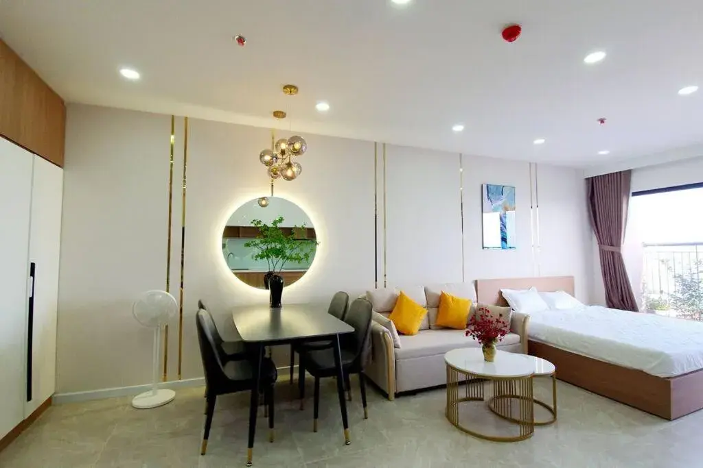 Lucky CH 1403 The Light Lucky CH 1403 The Light