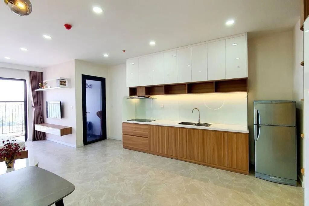 Lucky CH 1403 The Light