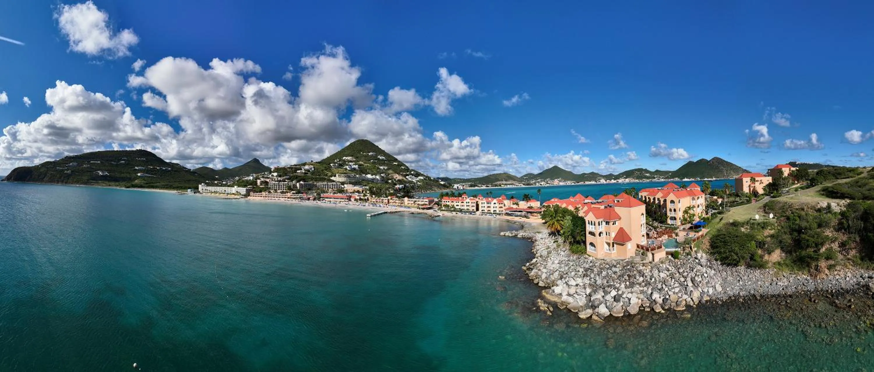 Beach in Divi Little Bay Beach Resort