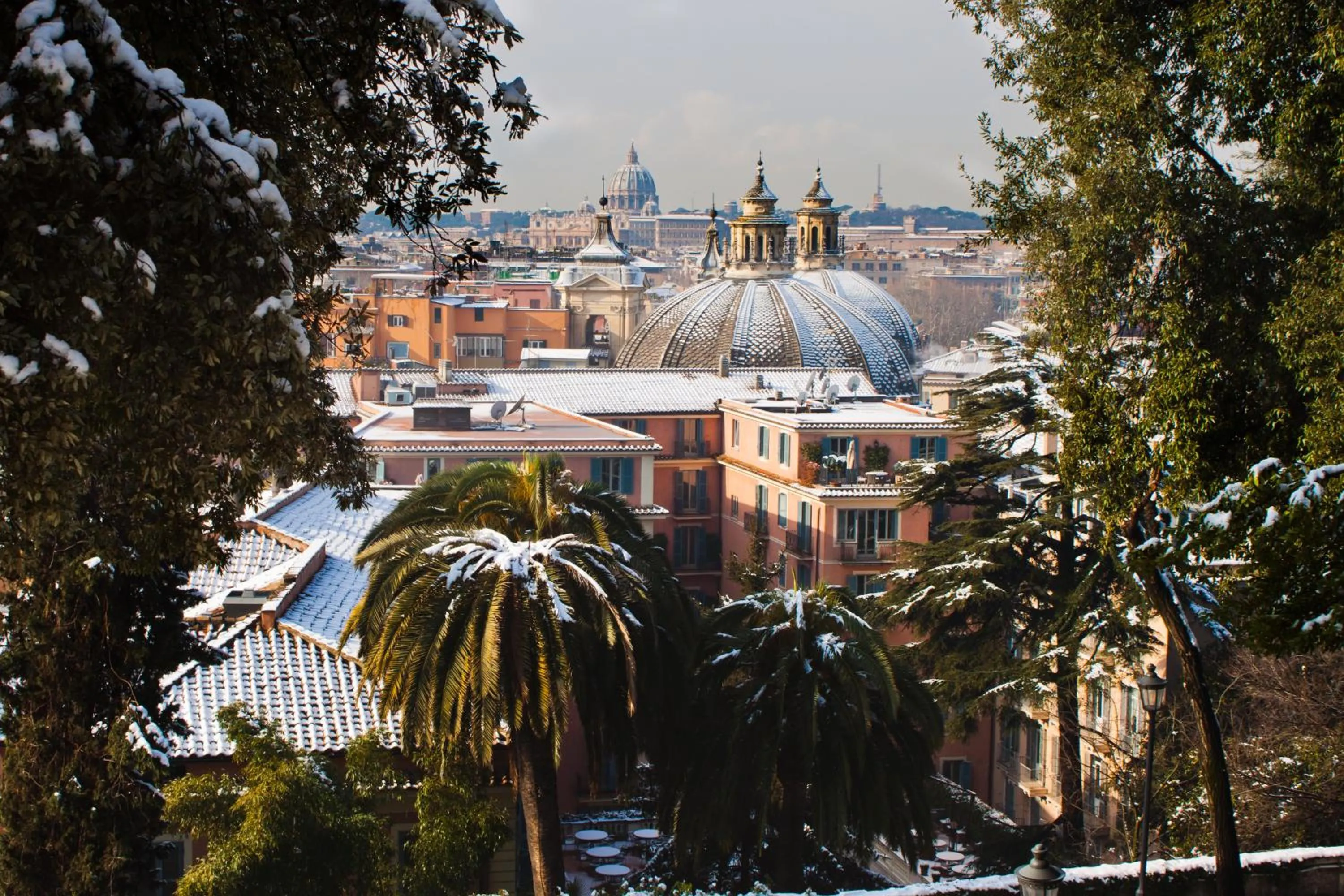 Location in Rome Plaza Suites, Luxury Collection