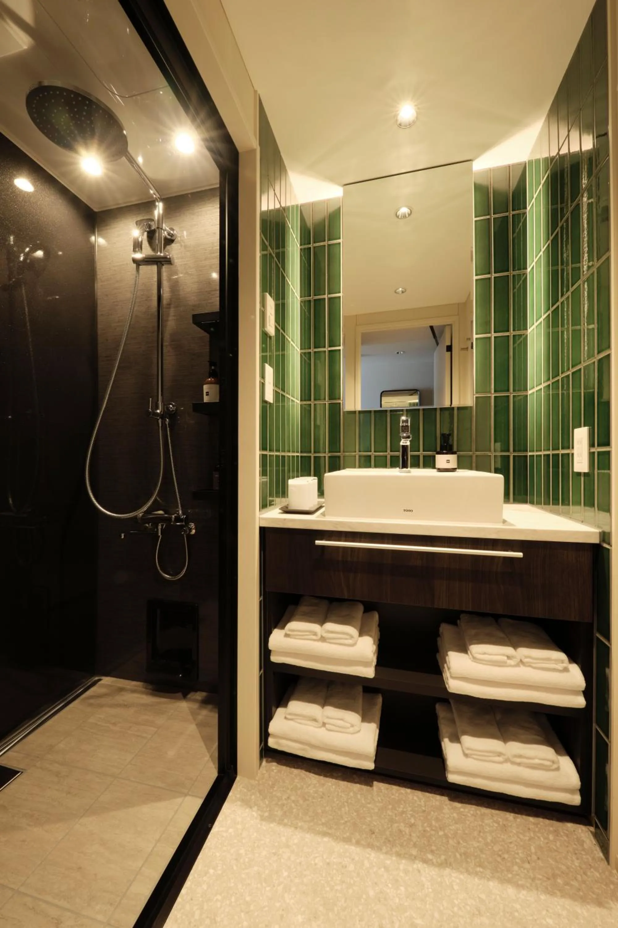 Shower in FAV LUX Hida Takayama