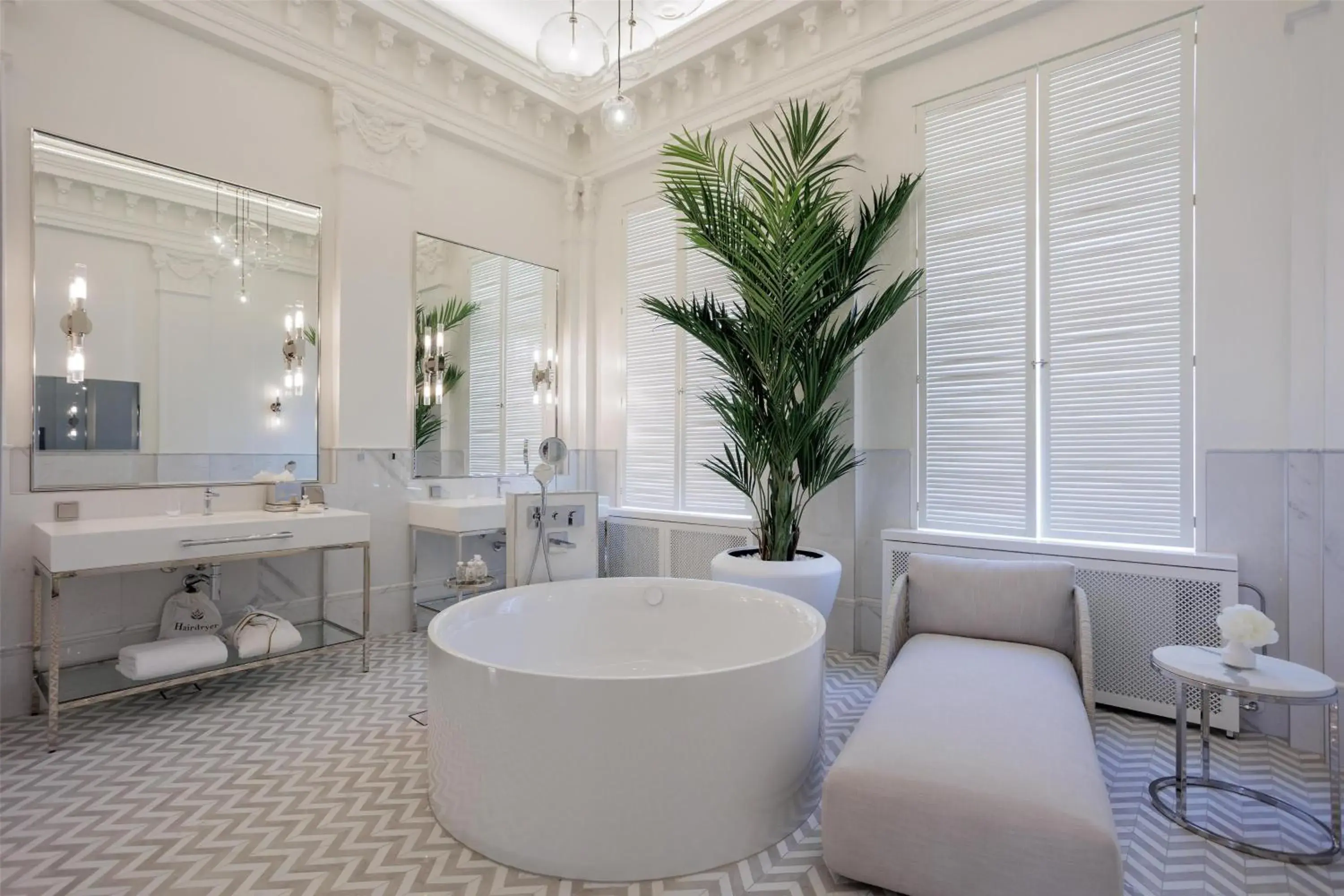 Bathroom in Waldorf Astoria Helsinki Bathroom in Waldorf Astoria Helsinki