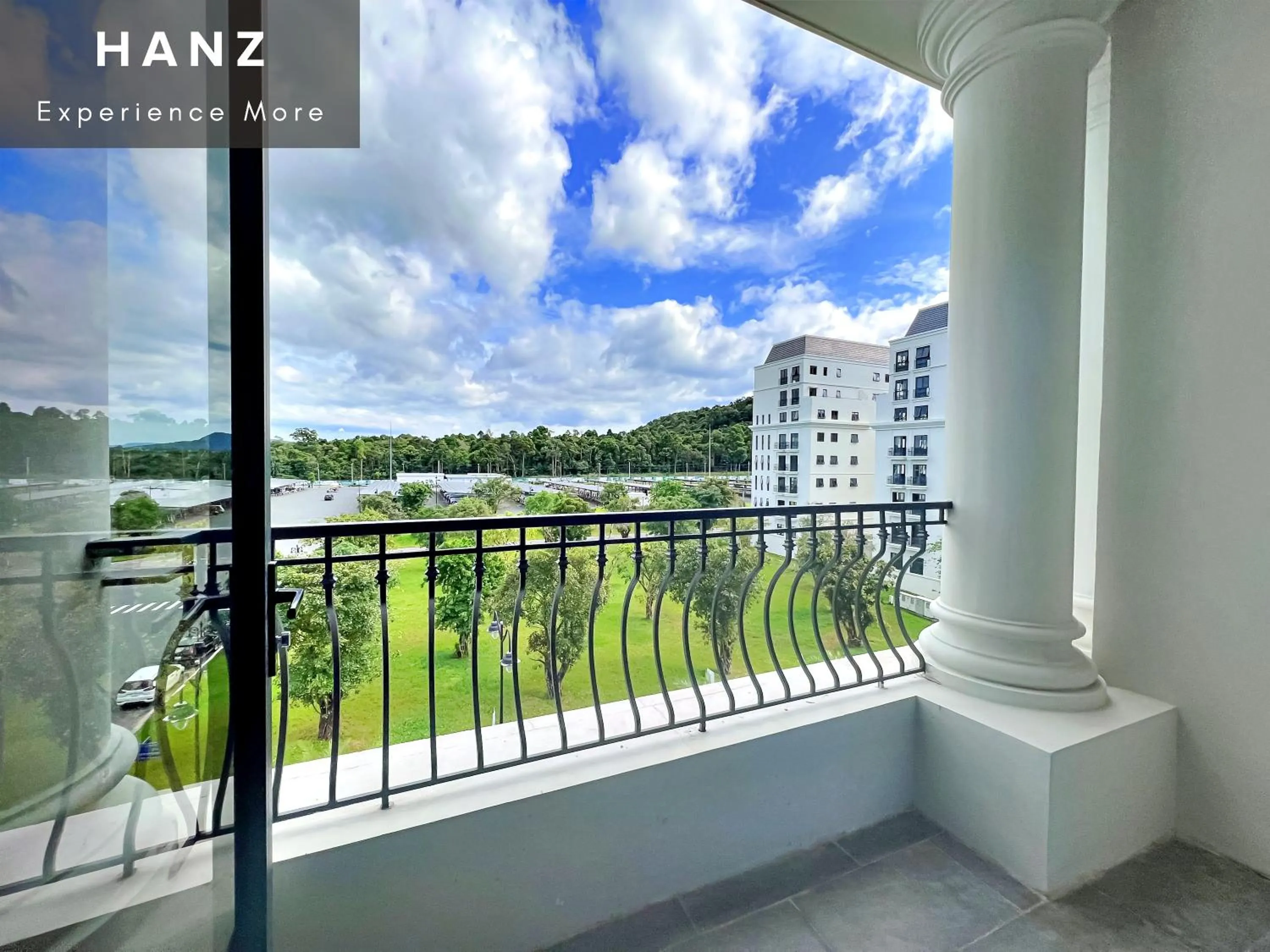 HANZ TM01 Monstera Grand Lago