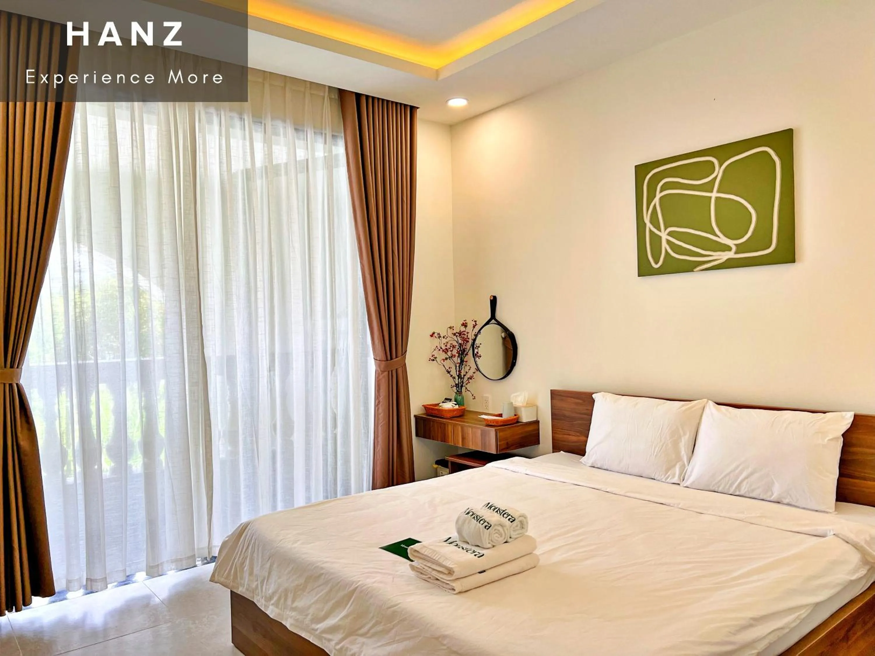 Bed in HANZ TM01 Monstera Grand Lago