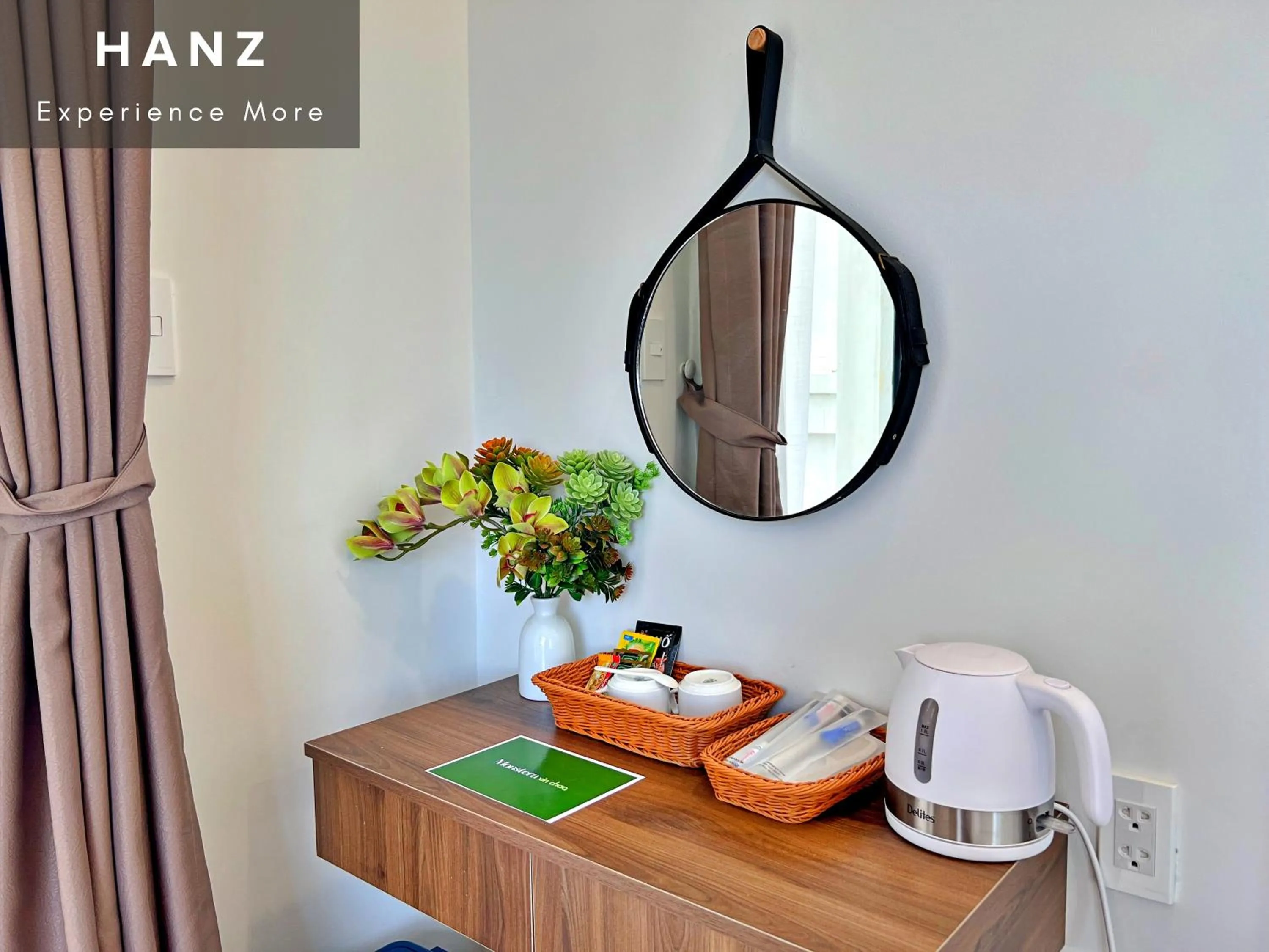 HANZ TM01 Monstera Grand Lago