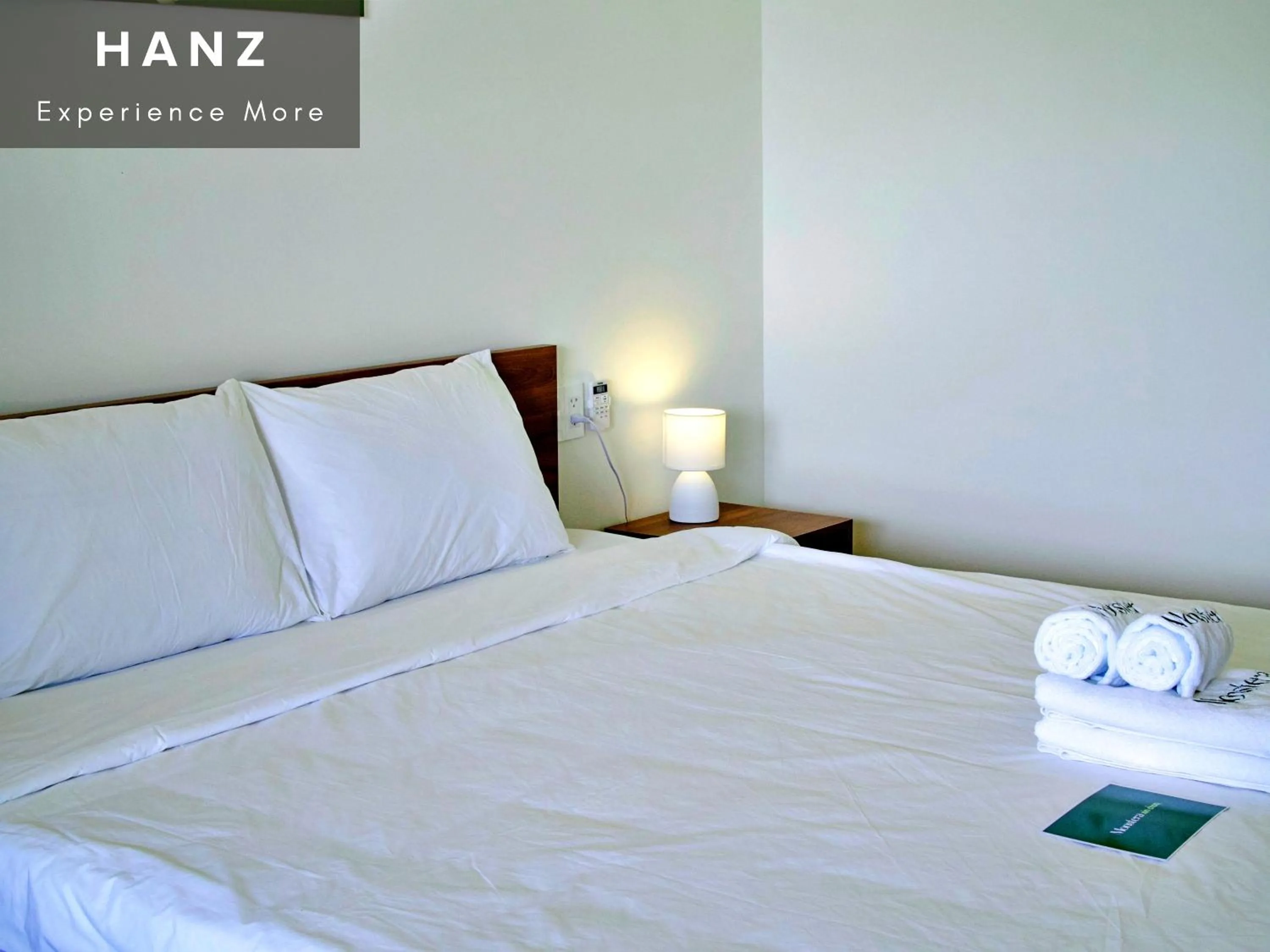 Bed in HANZ TM01 Monstera Grand Lago