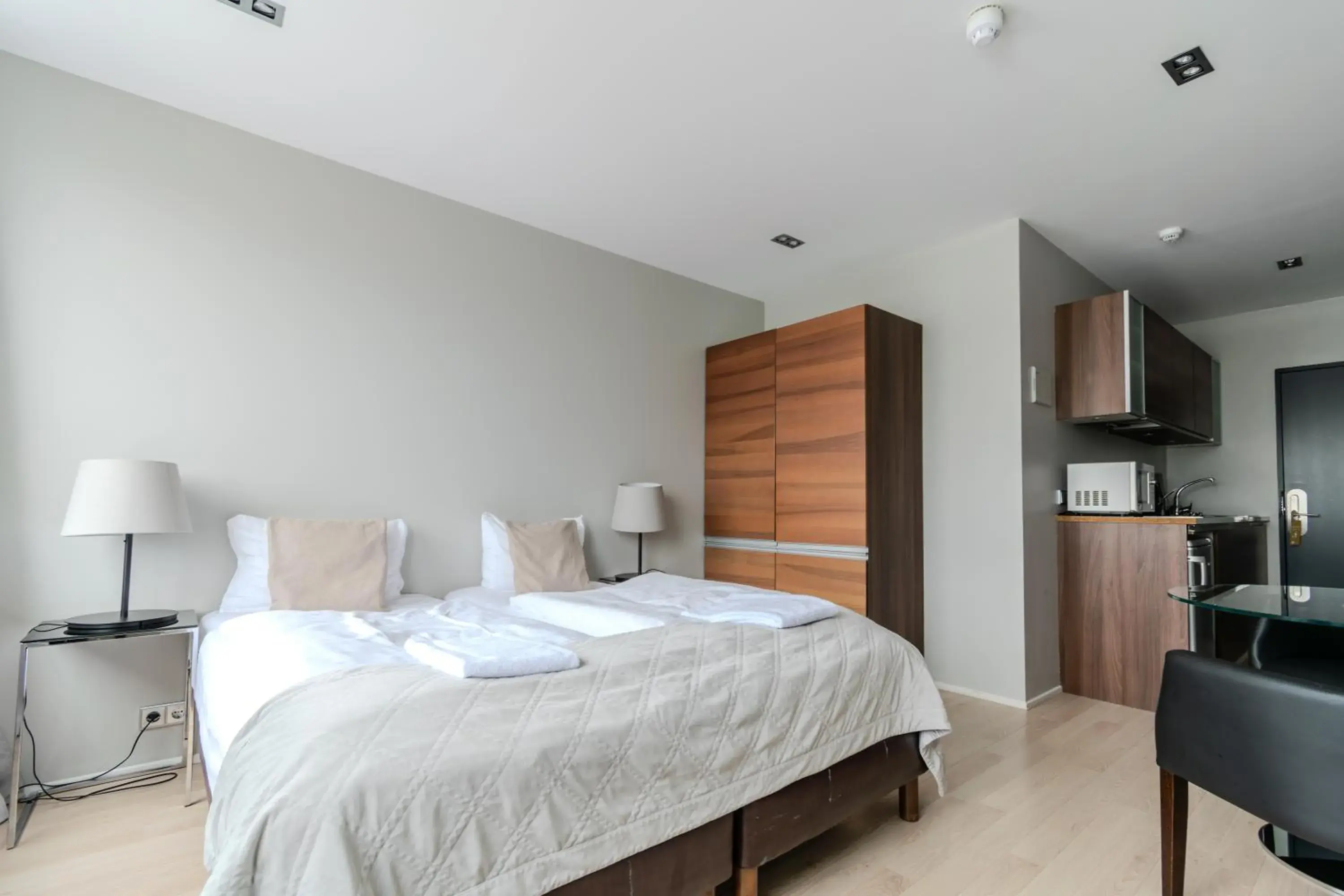 Studio Apartment with Private External Bathroom in Máni Apartments by Heimaleiga Studio Apartment with Private External Bathroom in Máni Apartments by Heimaleiga