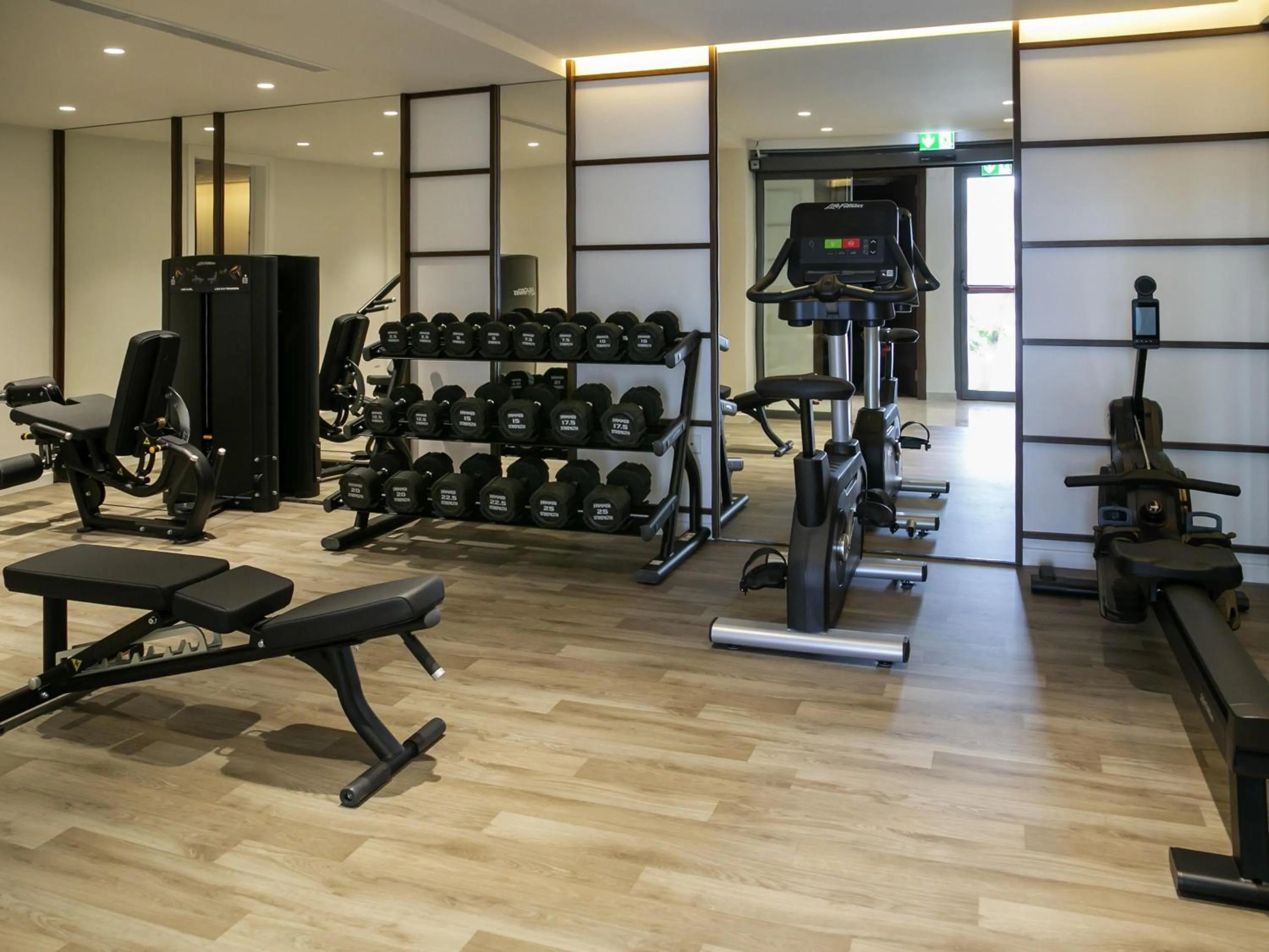 Fitness centre/facilities in Mercure Larnaca Beach Resort