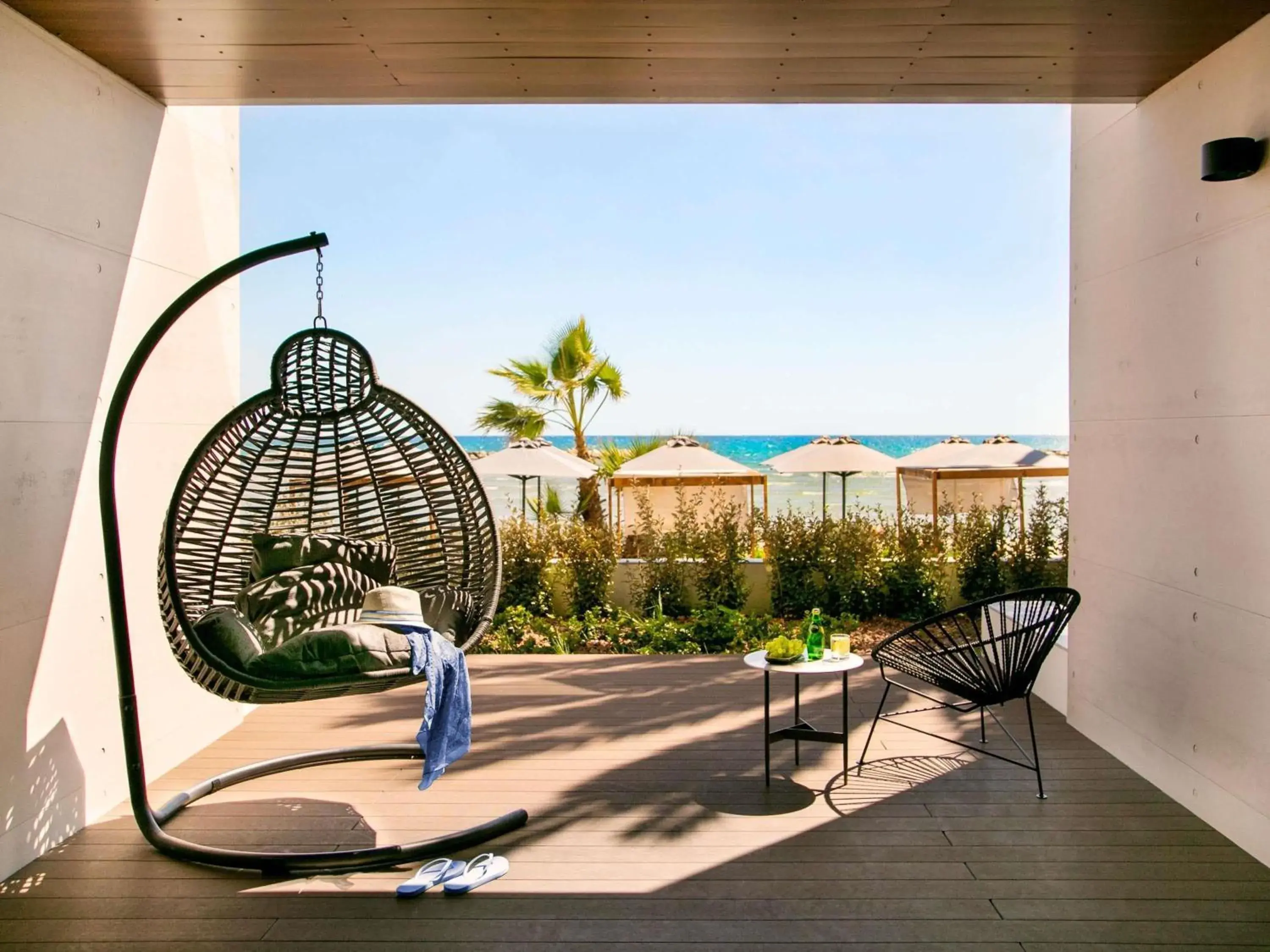 Bedroom in Mercure Larnaca Beach Resort Bedroom in Mercure Larnaca Beach Resort