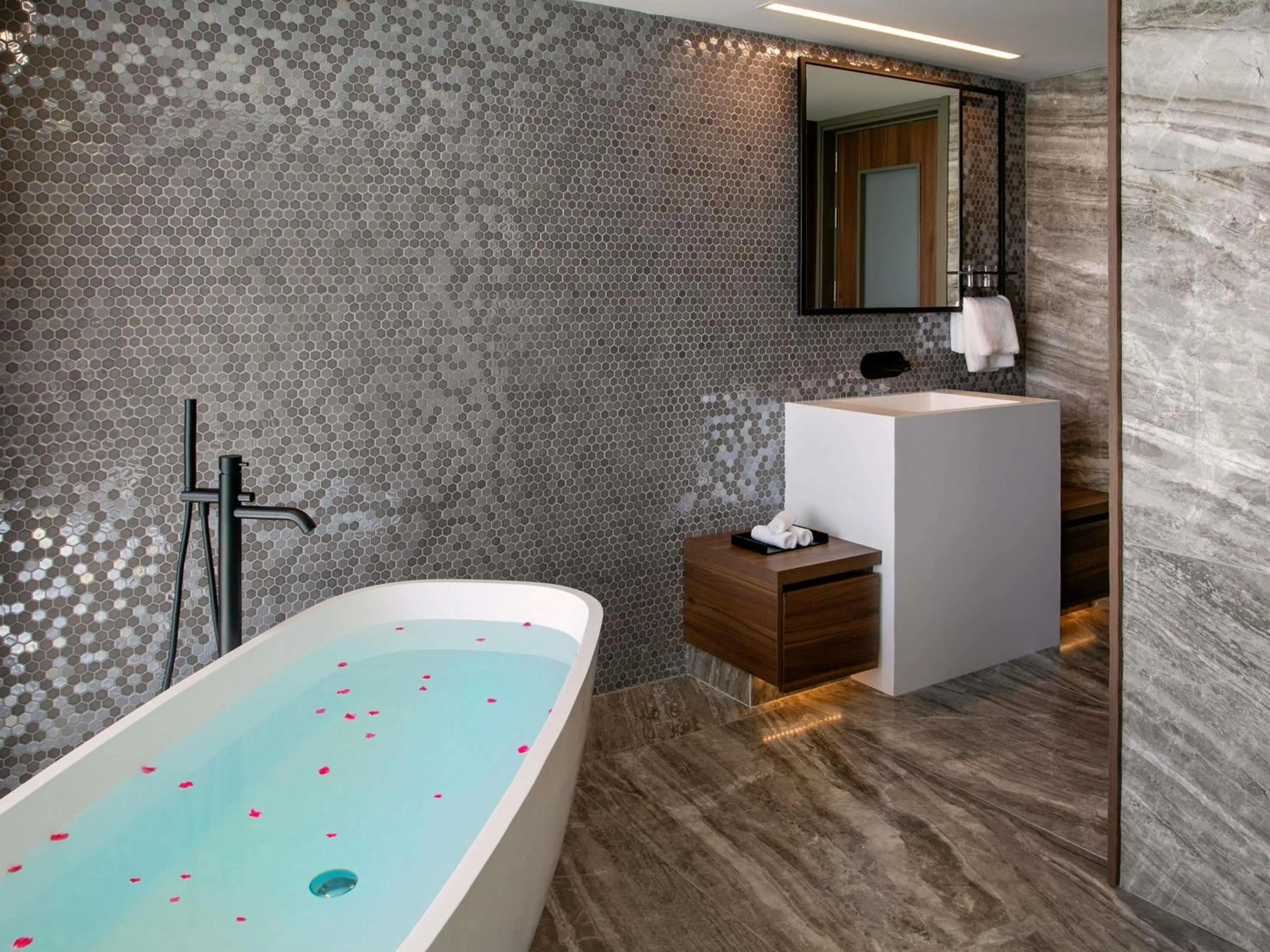 Photo of the whole room in Mercure Larnaca Beach Resort