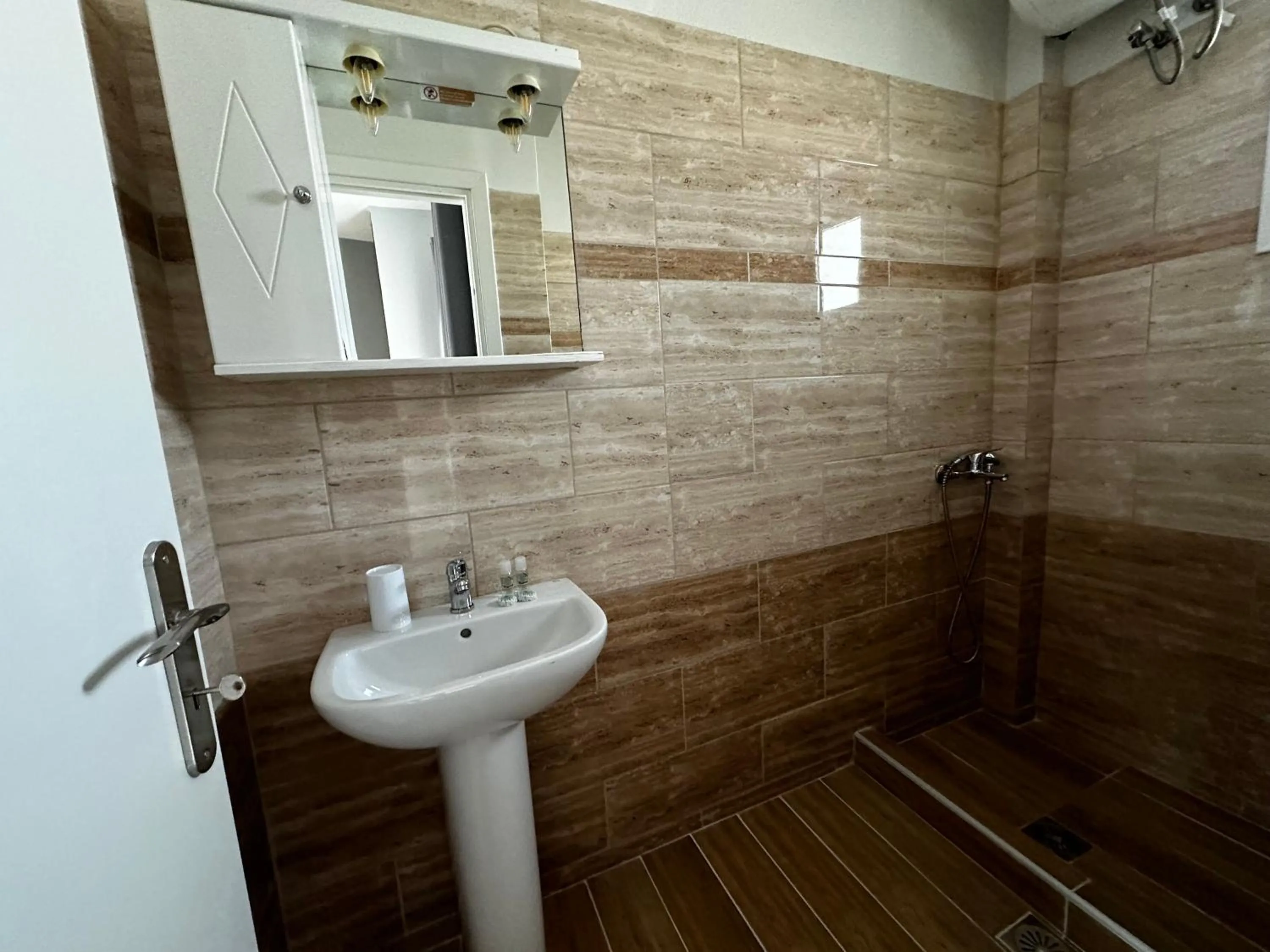 Skiathos Hills Studios