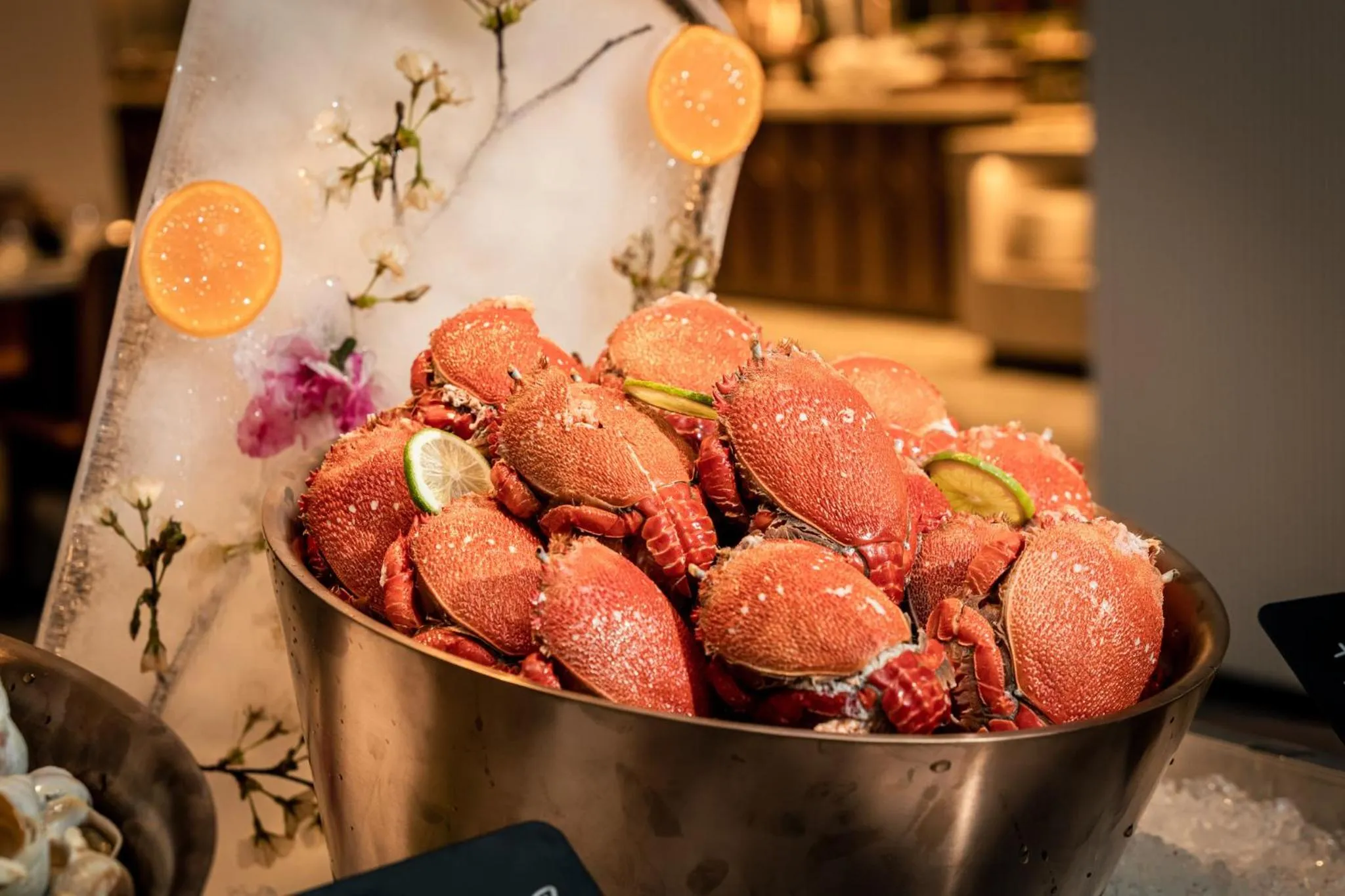 Restaurant/places to eat in Crowne Plaza Hangzhou Riverside by IHG