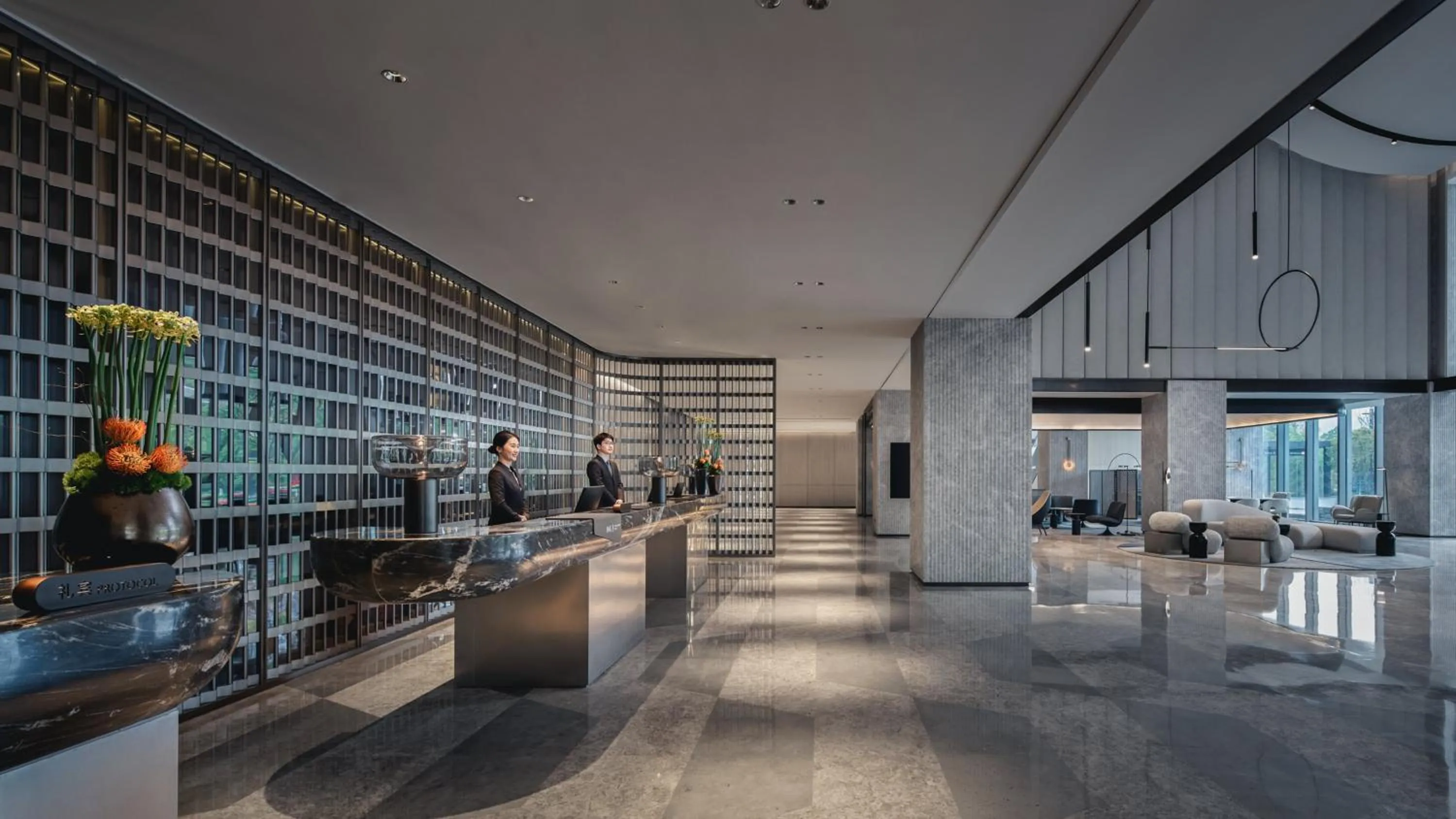 Property building in Crowne Plaza Hangzhou Riverside by IHG