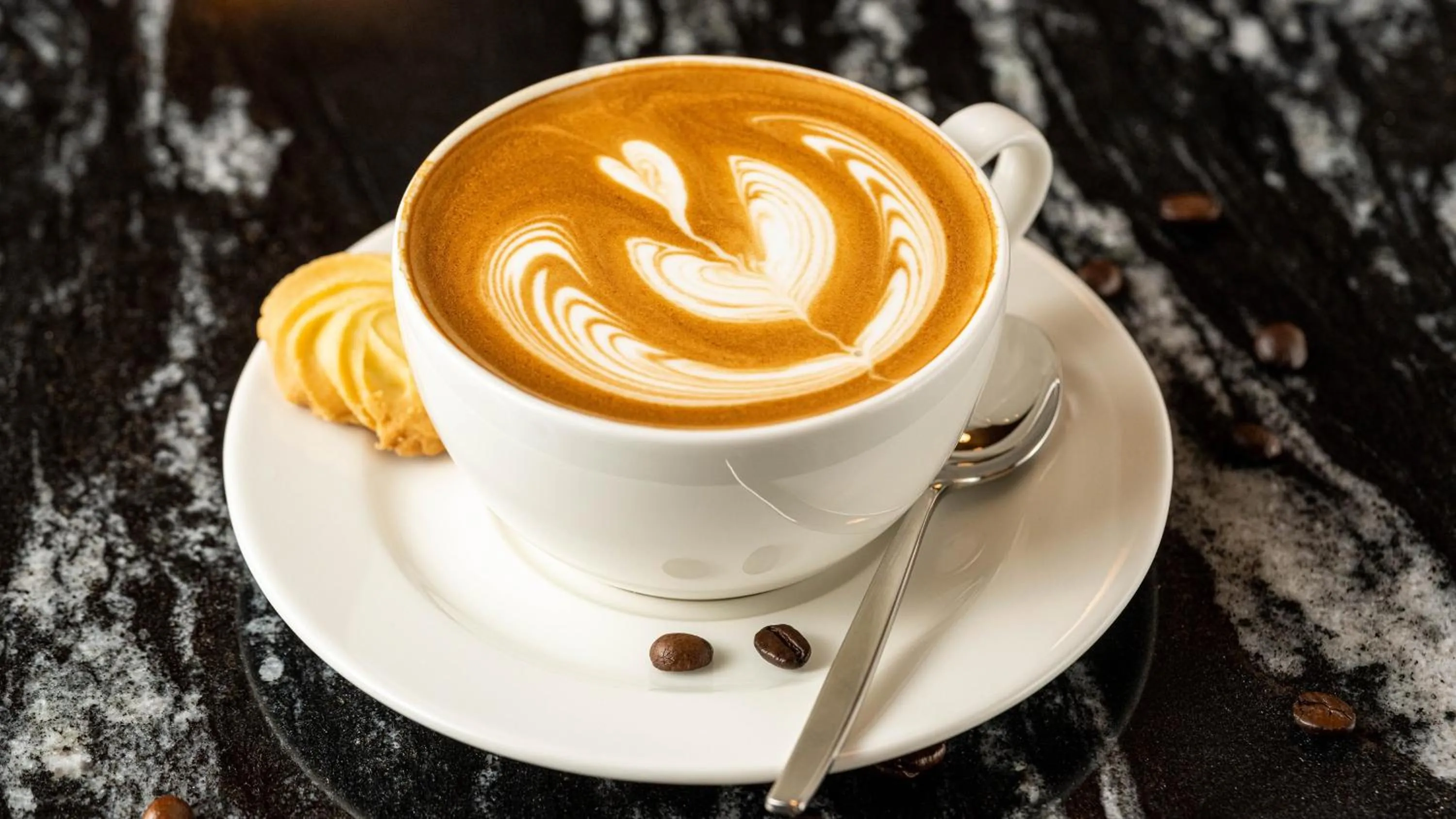 Coffee/tea facilities in Crowne Plaza Hangzhou Riverside by IHG