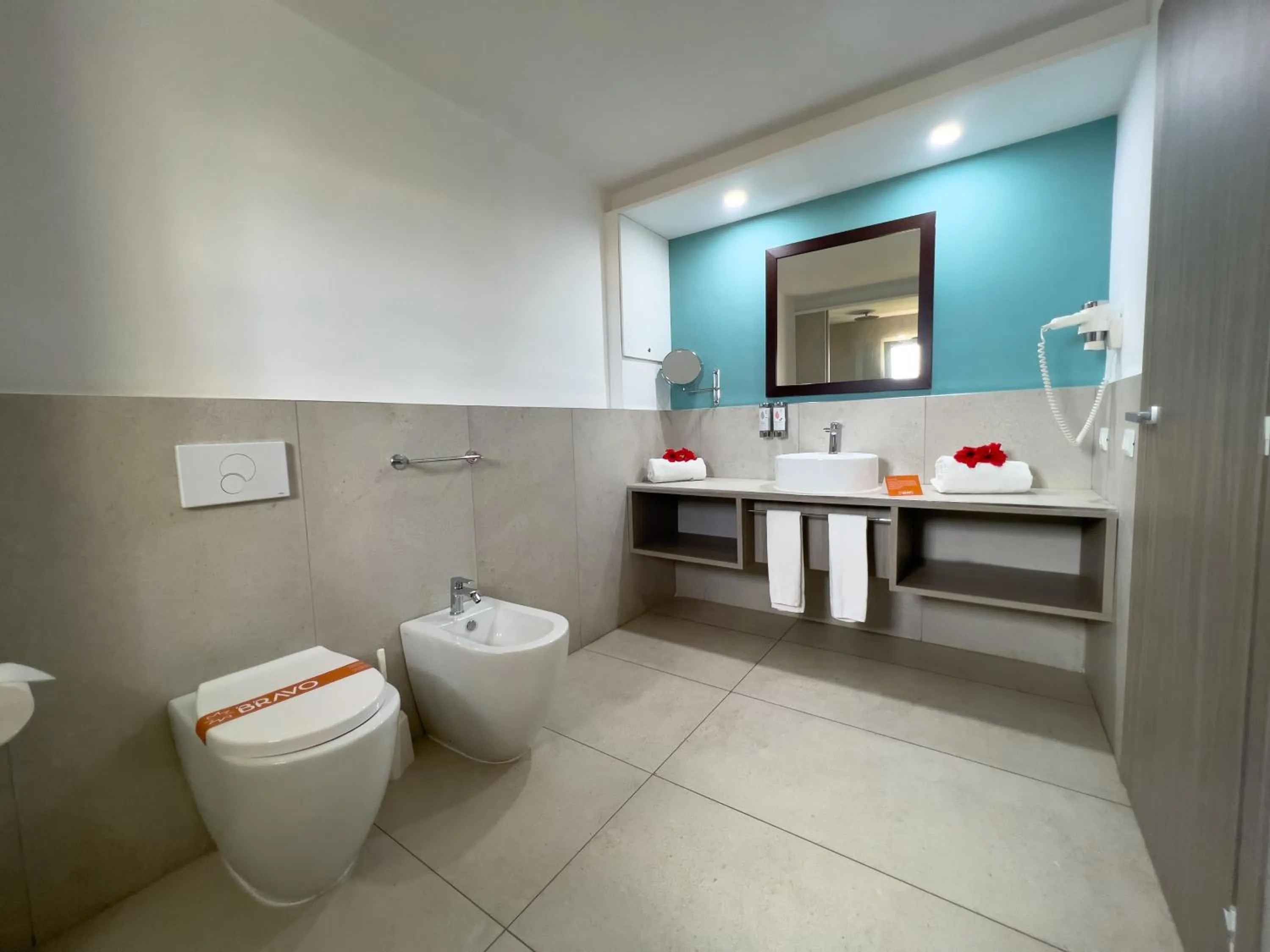 Bathroom in VOI Praia de Chaves Resort