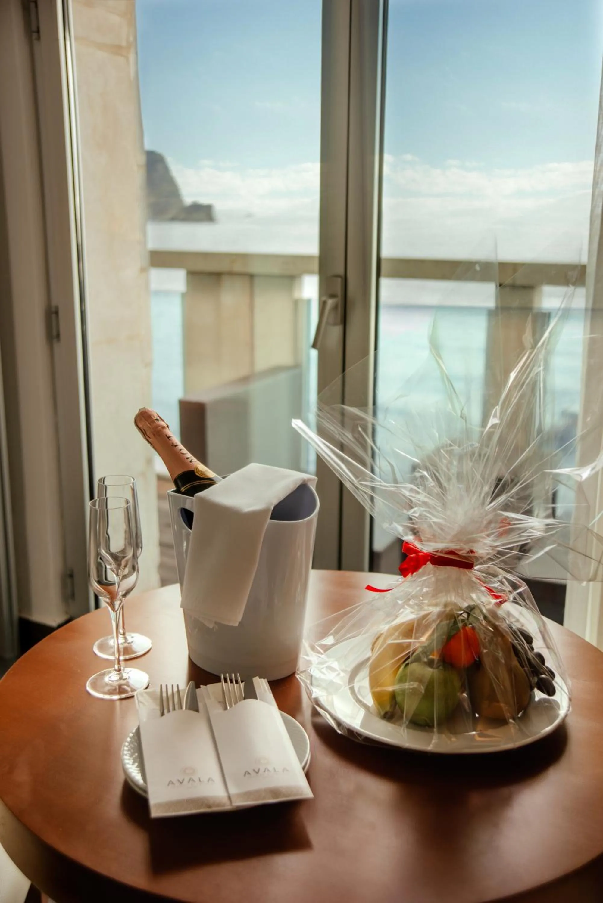 Food and drinks in Avala Resort & Villas