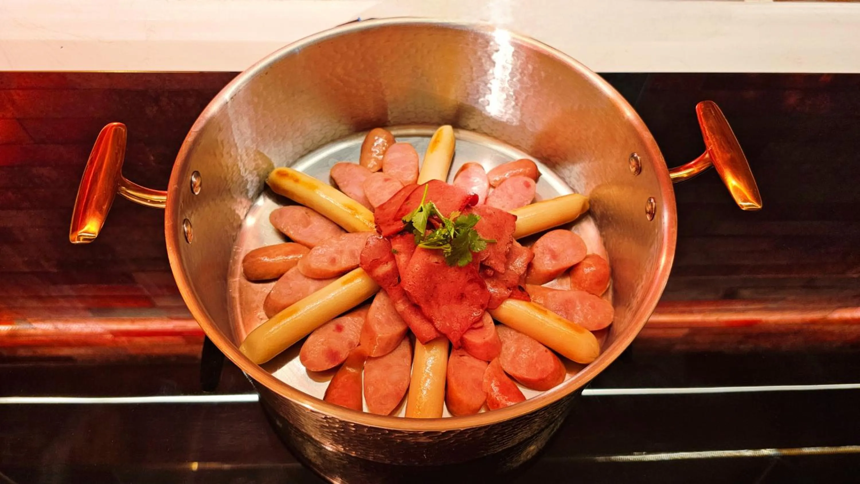 Breakfast in Echarm PLUS International Hotel Zhujiang New Town Wuyangcun Metro Station Branch- Free Deliver Service to Canton Fair Complex During Canton Fair Period