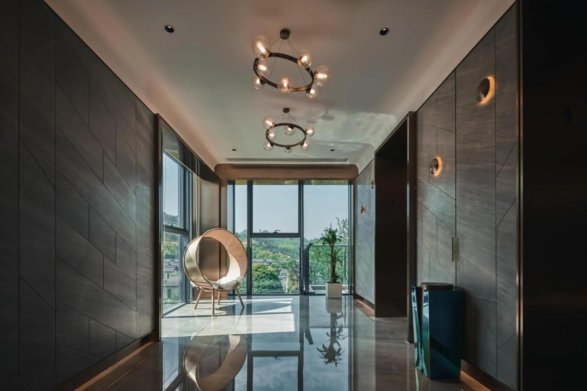 elevator in Hotel Indigo Hangzhou Tianmushan