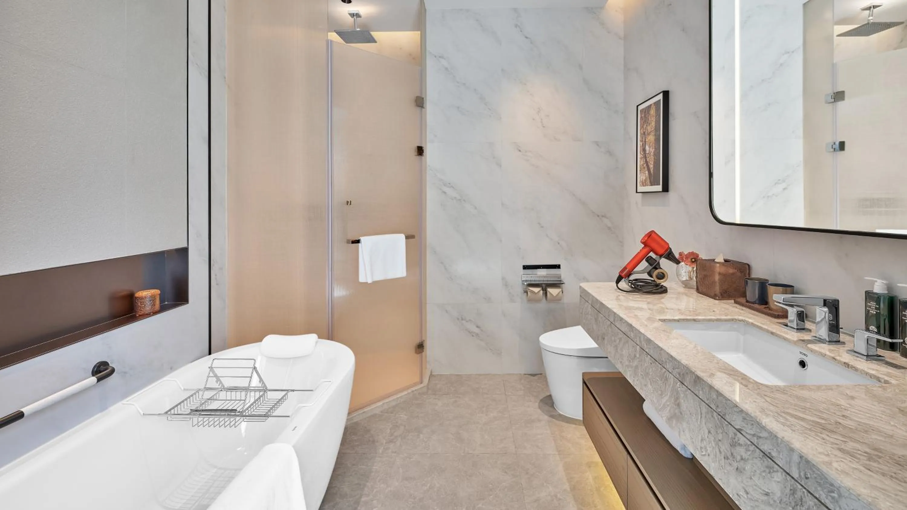 Shower in Hotel Indigo Hangzhou Tianmushan