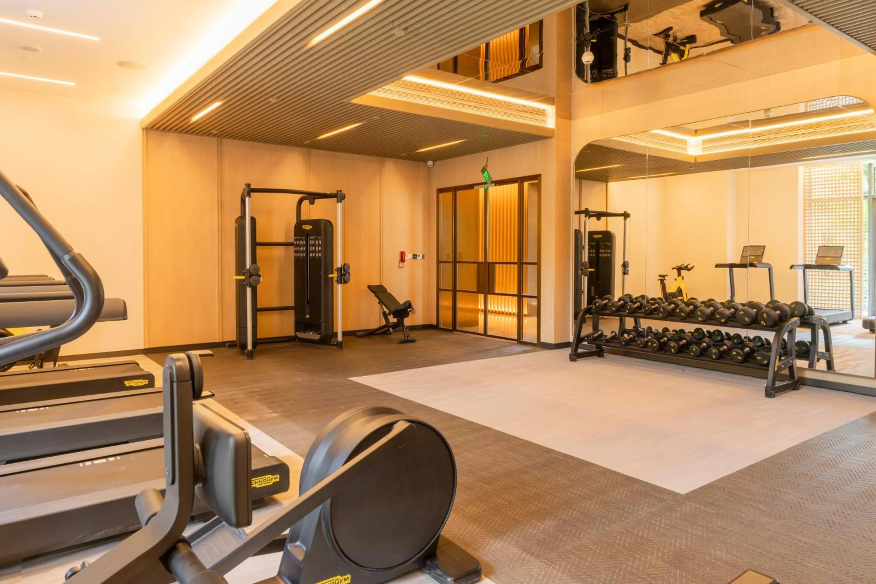 Fitness centre/facilities in Hotel Indigo Hangzhou Tianmushan