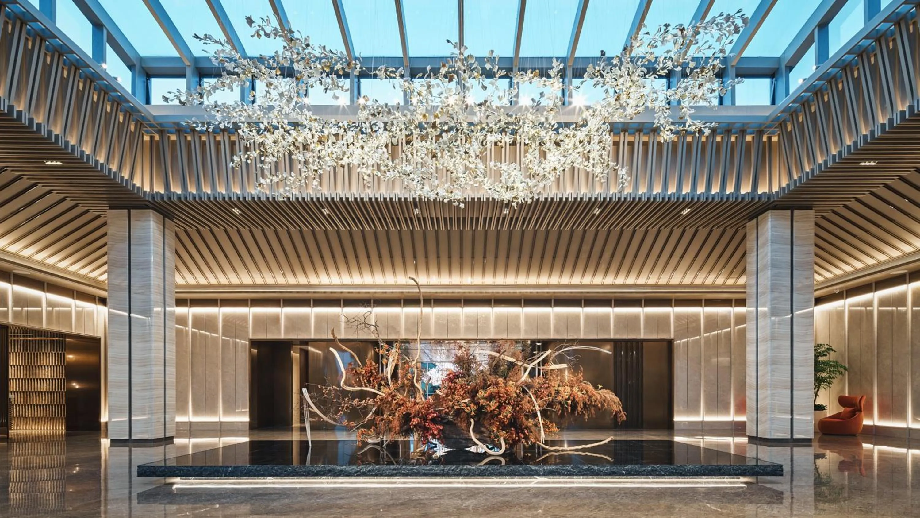 Property building in Hotel Indigo Hangzhou Tianmushan