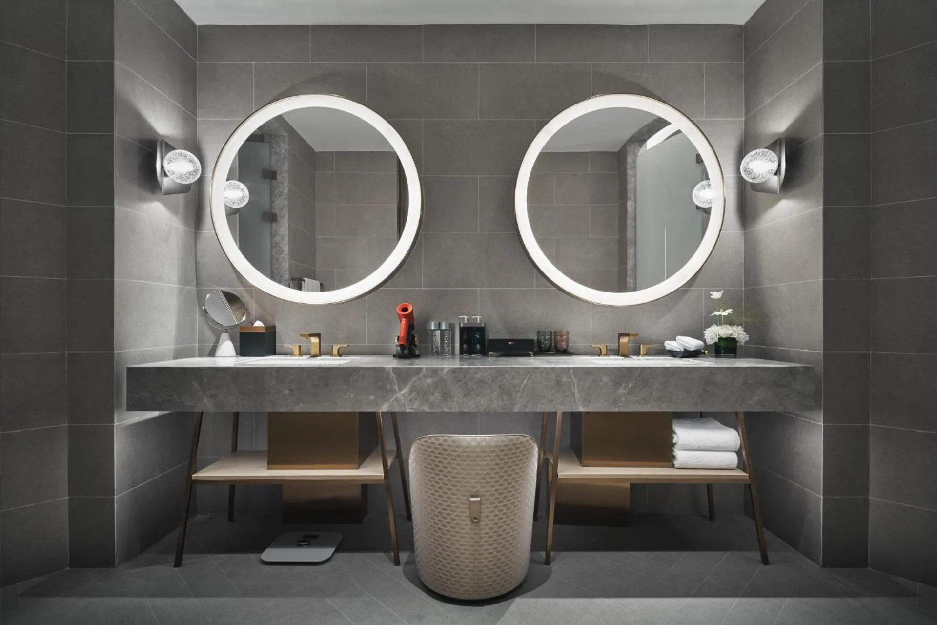 Bathroom in Hotel Indigo Hangzhou Tianmushan