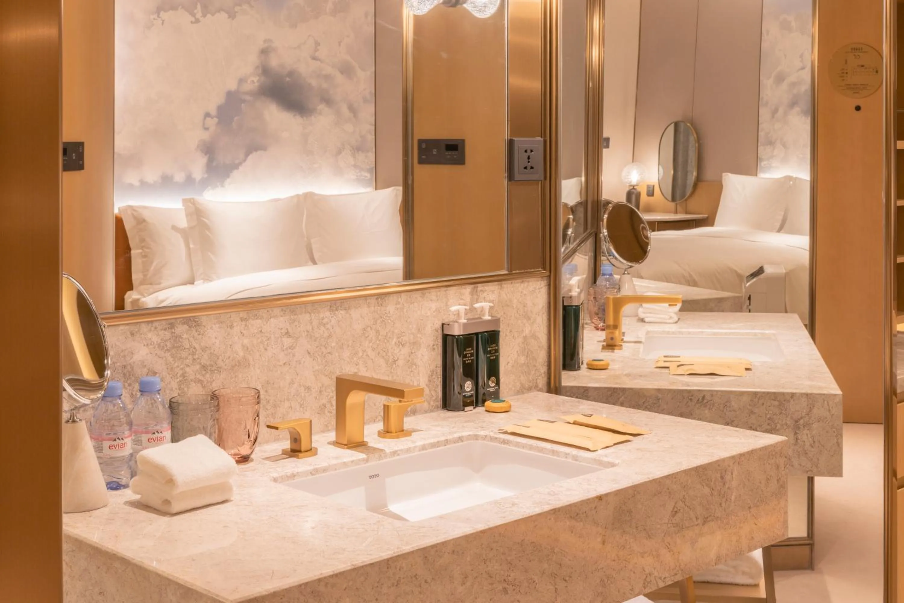 Bathroom in Hotel Indigo Hangzhou Tianmushan