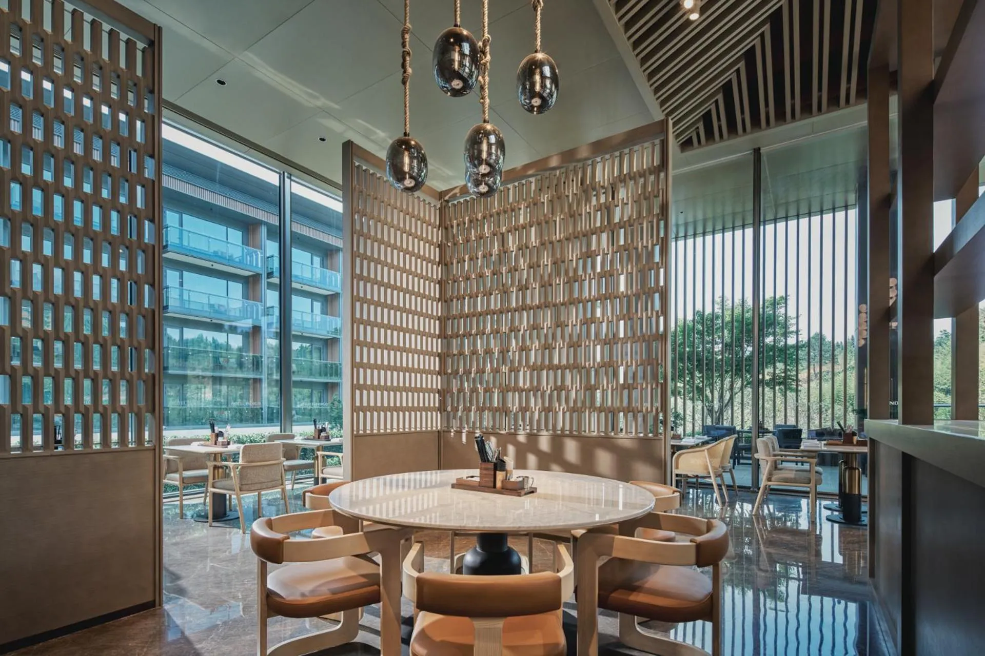 Restaurant/places to eat in Hotel Indigo Hangzhou Tianmushan