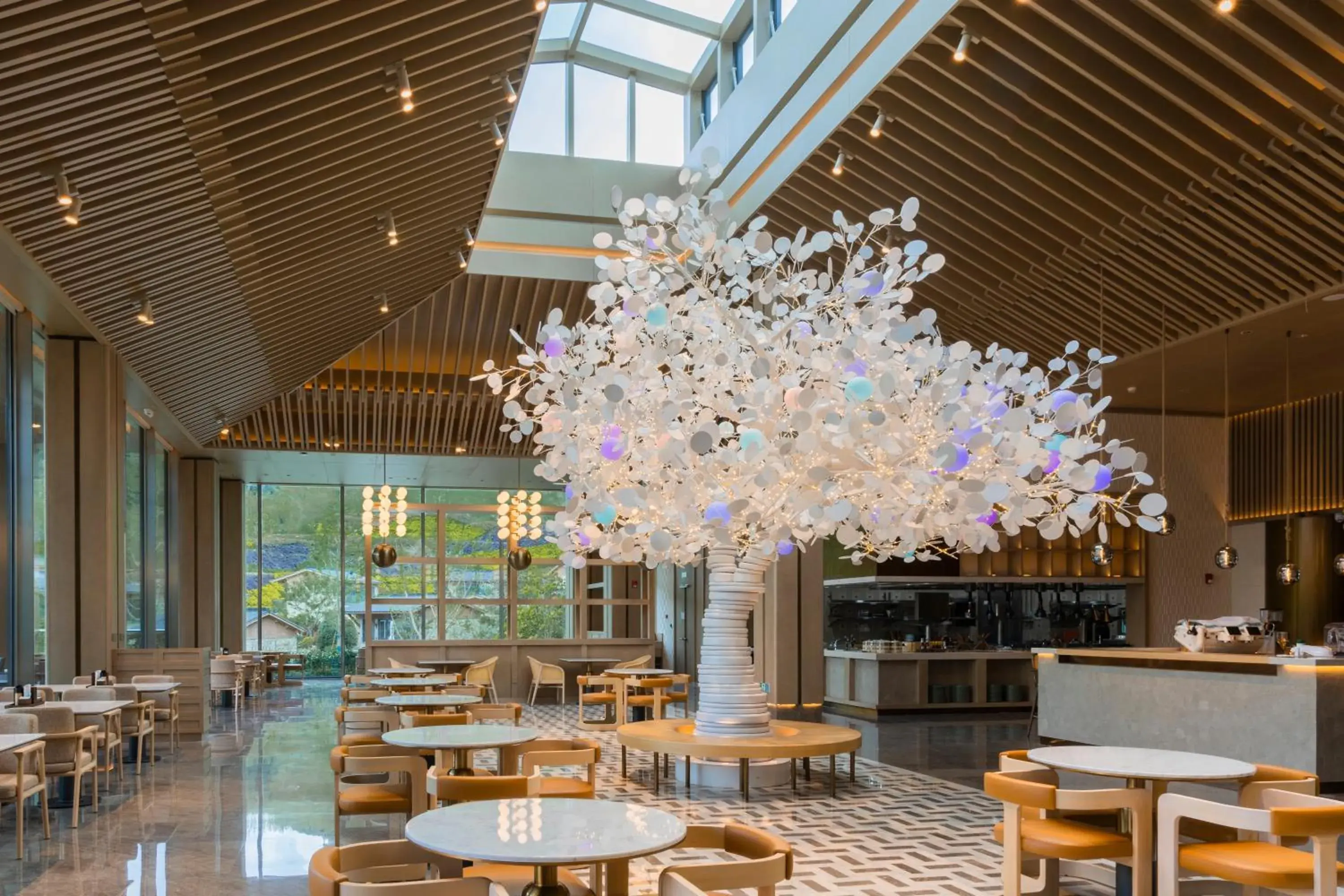 Restaurant/places to eat in Hotel Indigo Hangzhou Tianmushan Restaurant/places to eat in Hotel Indigo Hangzhou Tianmushan