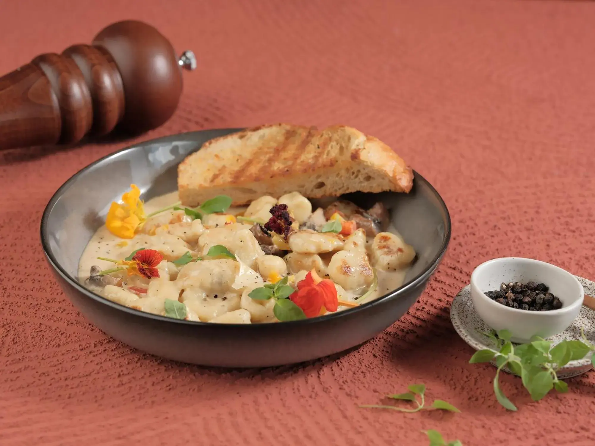 Restaurant/places to eat in Chesa Canggu Restaurant/places to eat in Chesa Canggu