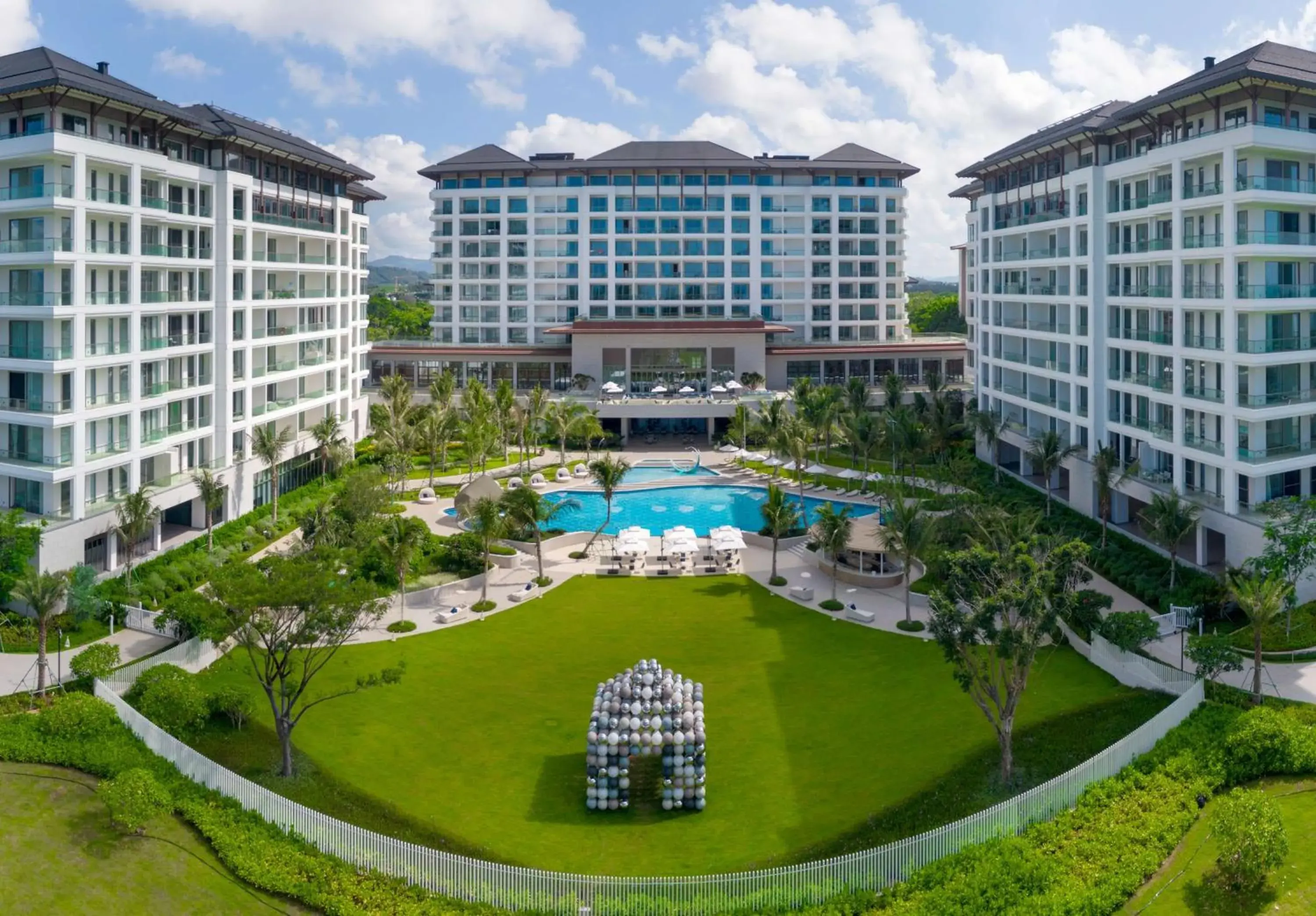 Property building in The Mermoon Resort Hainan Tufu Bay, Tapestry By Hilton Property building in The Mermoon Resort Hainan Tufu Bay, Tapestry By Hilton