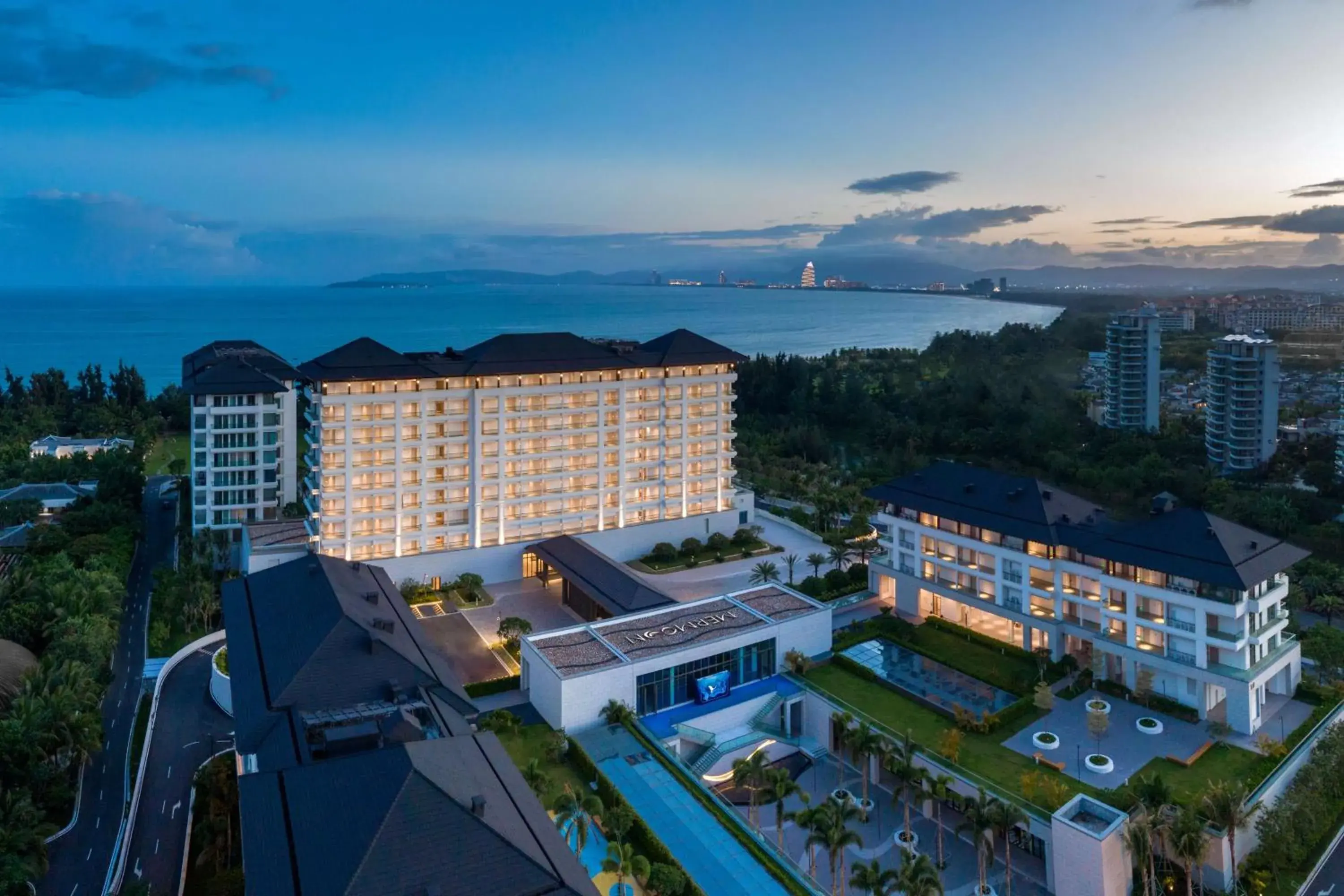 Property building in The Mermoon Resort Hainan Tufu Bay, Tapestry By Hilton Property building in The Mermoon Resort Hainan Tufu Bay, Tapestry By Hilton