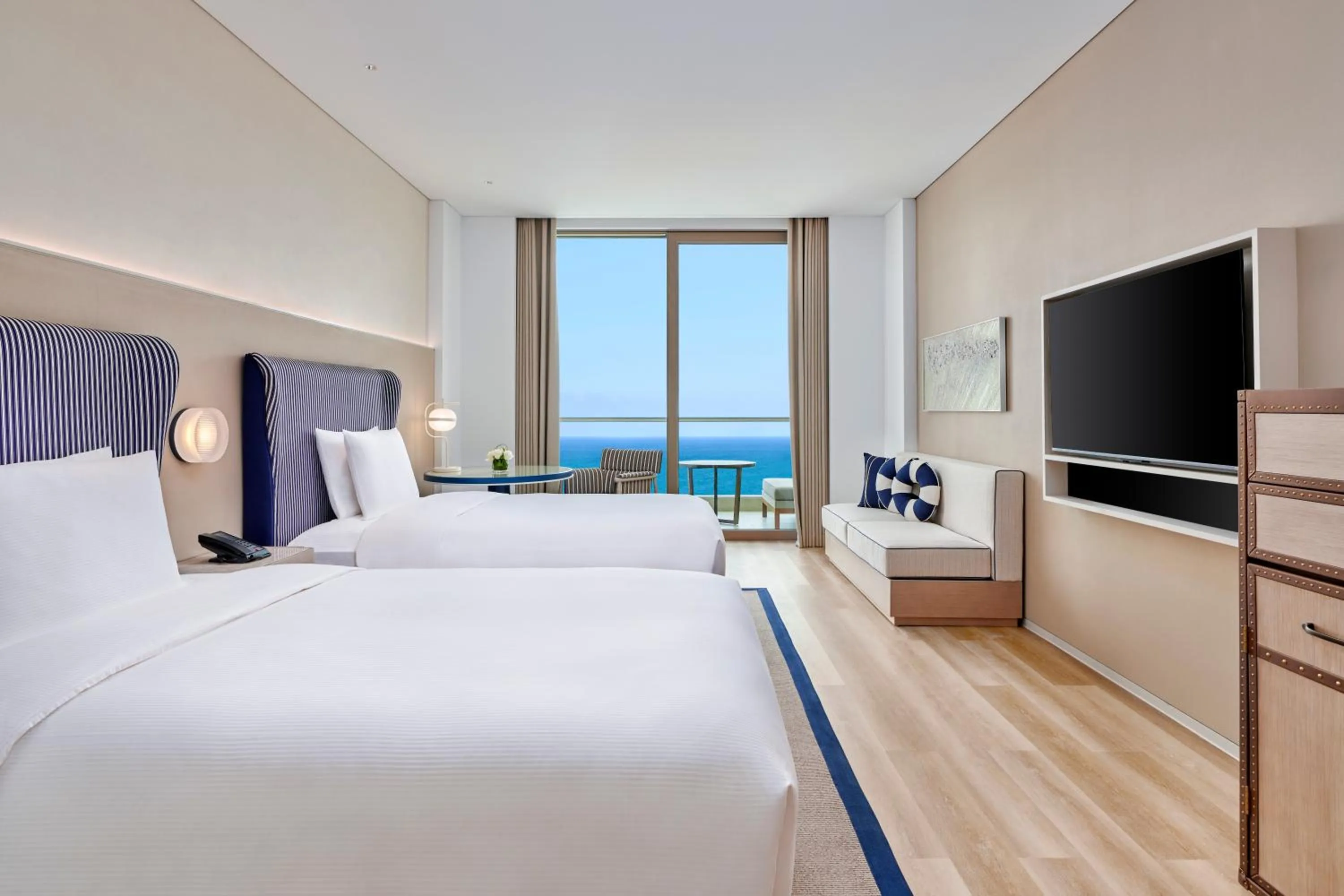 Property building, Bed in The Mermoon Resort Hainan Tufu Bay, Tapestry By Hilton