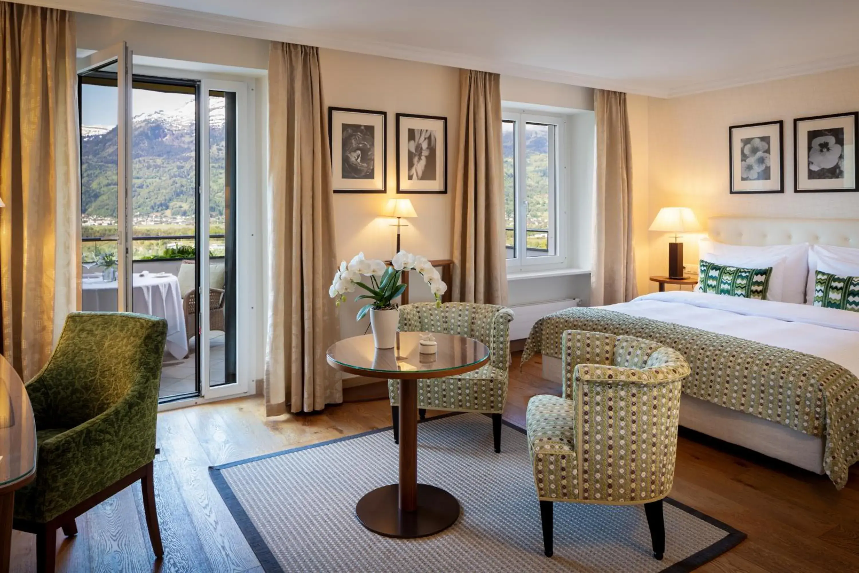 Panorama Double Room in Park Hotel Sonnenhof - Relais & Châteaux Panorama Double Room in Park Hotel Sonnenhof - Relais & Châteaux