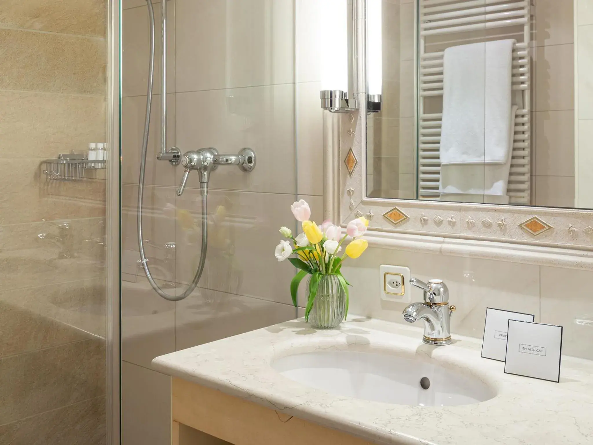 Boutique Junior Suite in Park Hotel Sonnenhof - Relais & Châteaux Boutique Junior Suite in Park Hotel Sonnenhof - Relais & Châteaux