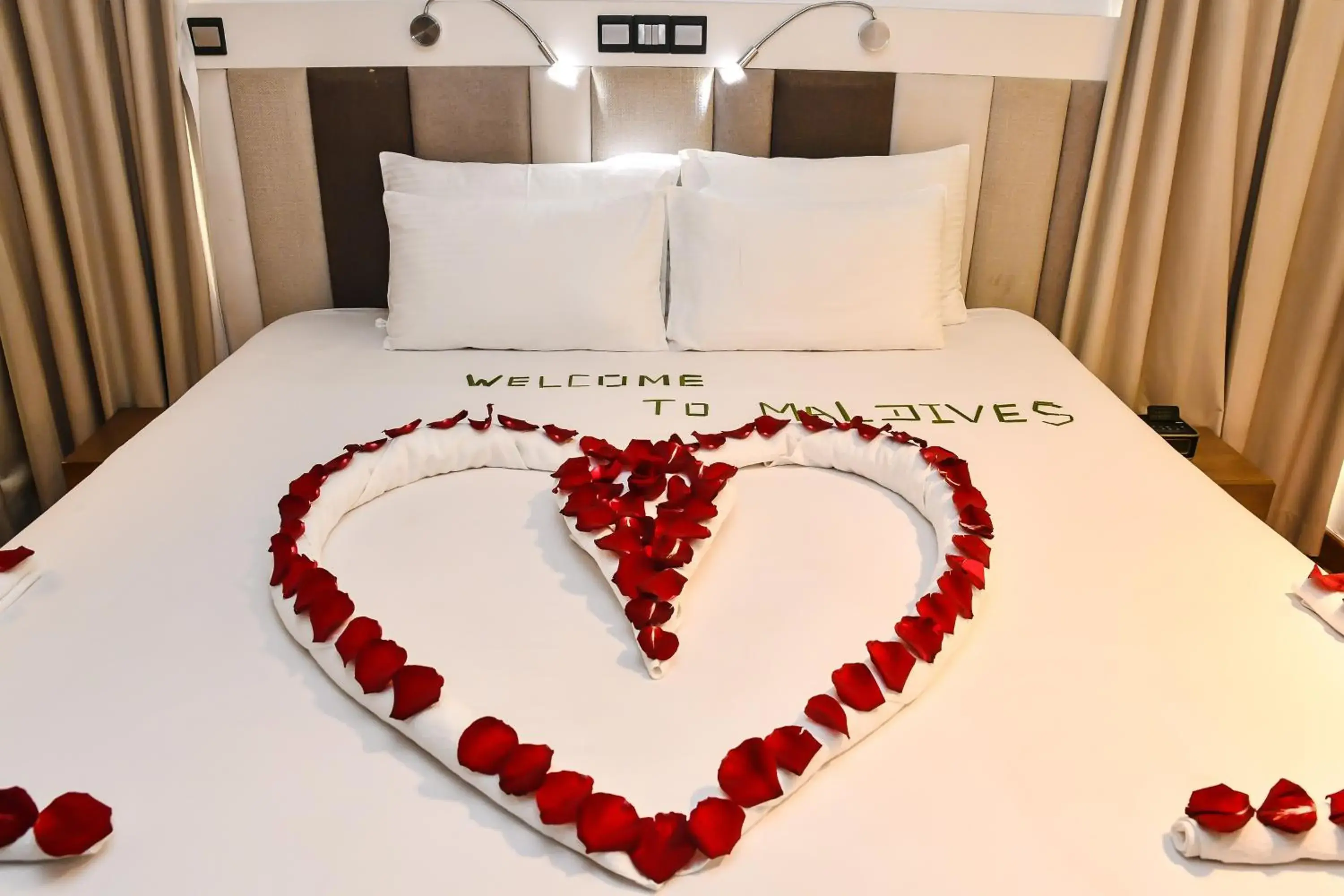 Superior Double Room with Balcony & City View (Free Return Airport Transfer and 10% off on Food & Beverage) - single occupancy in Beehive Premier Superior Double Room with Balcony & City View (Free Return Airport Transfer and 10% off on Food & Beverage) - single occupancy in Beehive Premier