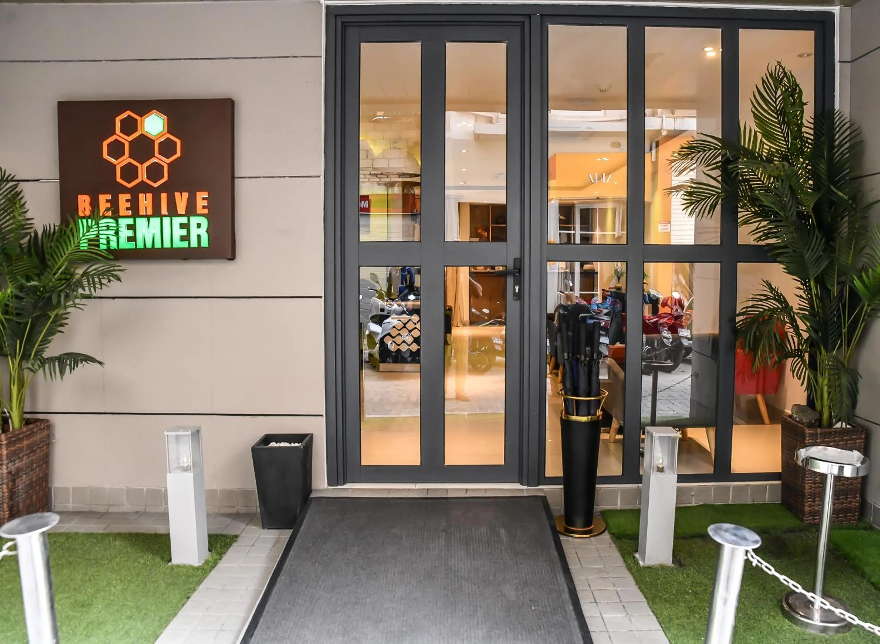 Property building in Beehive Premier