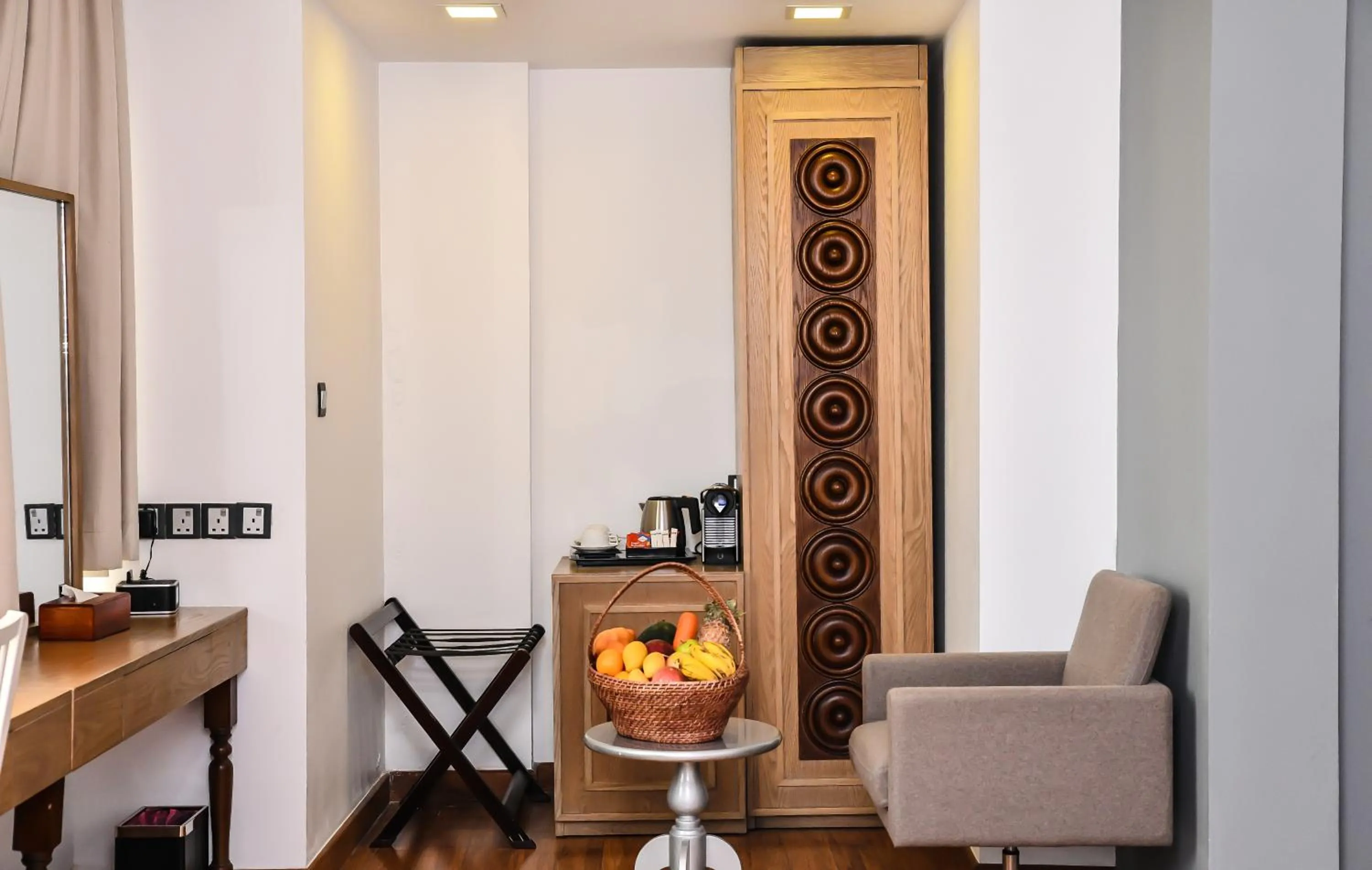 Seating area in Beehive Premier