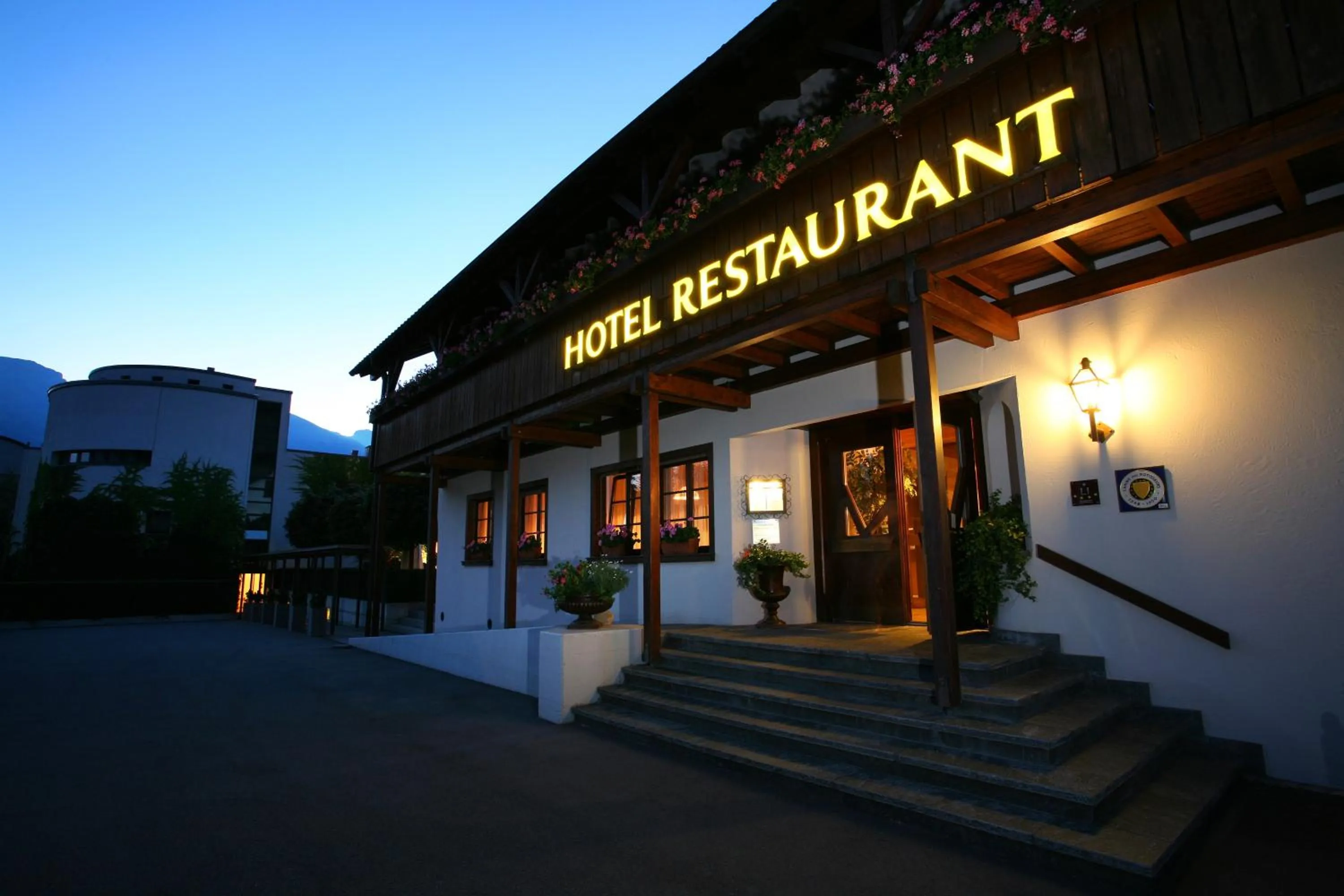 Facade/entrance in Hotel Schatzmann