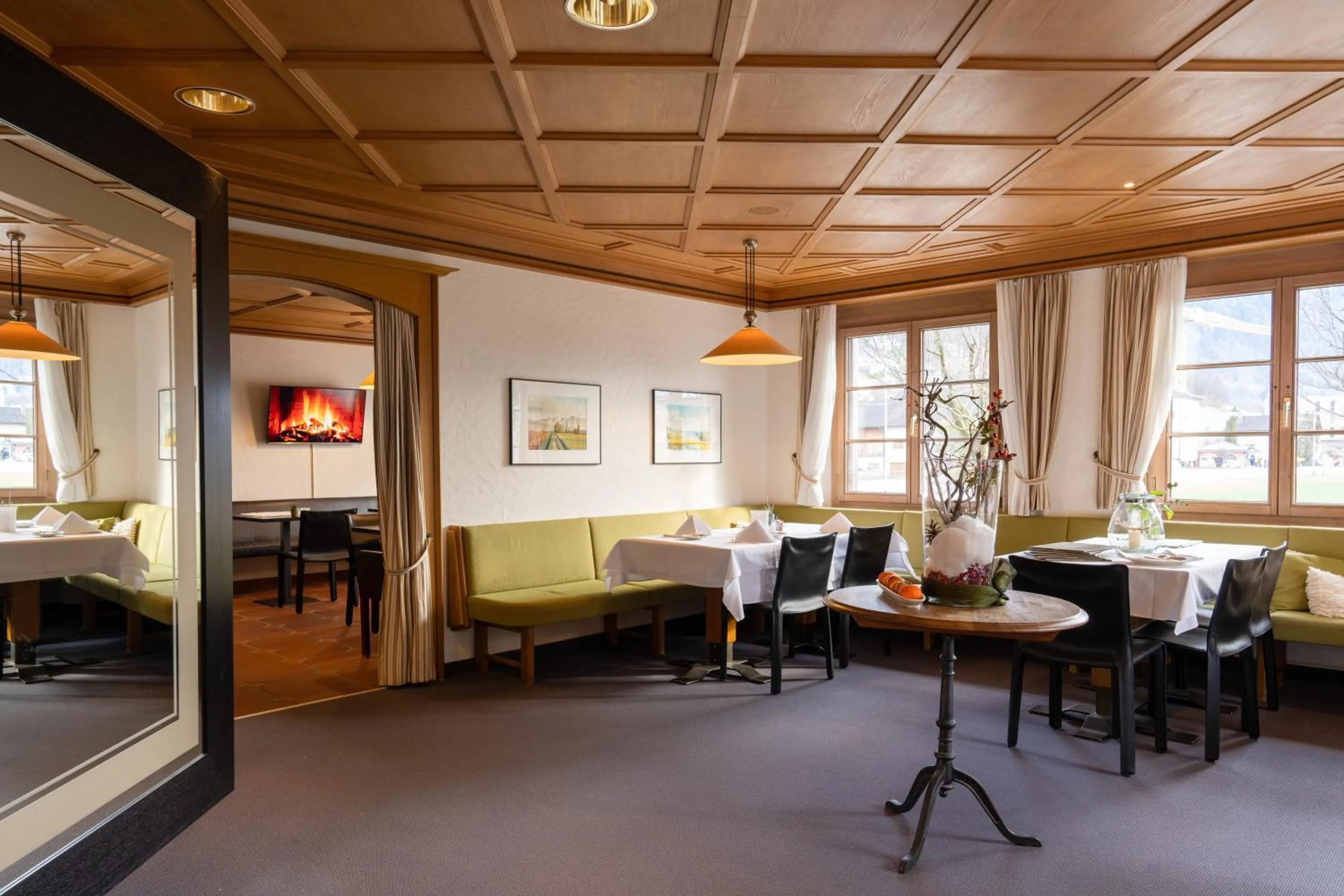 Restaurant/places to eat in Hotel Schatzmann